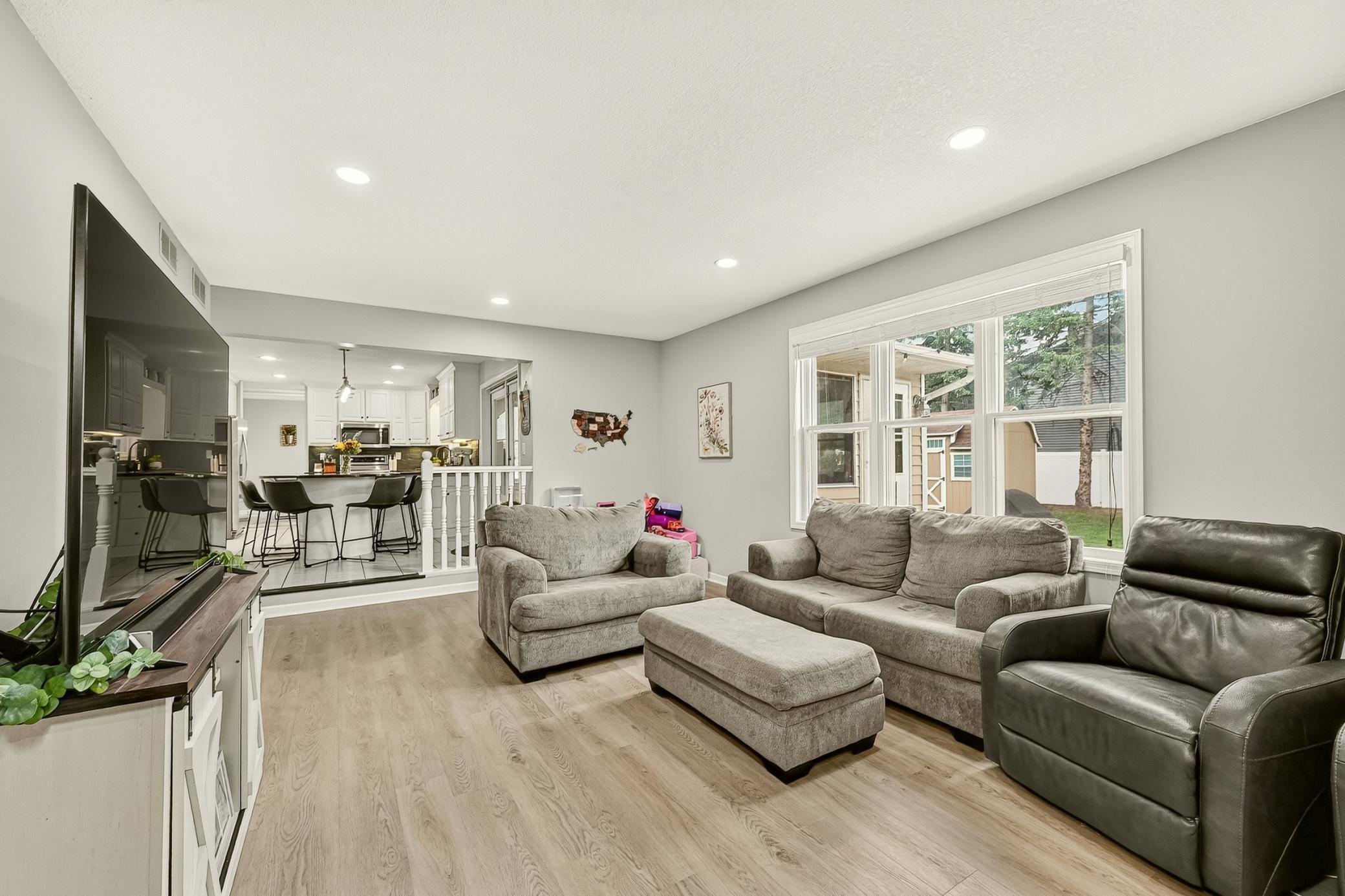 819 3 1/2 Avenue Nw Property Photo 22