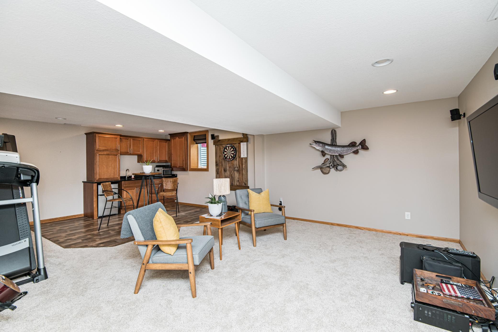 819 3 1/2 Avenue Nw Property Photo 35