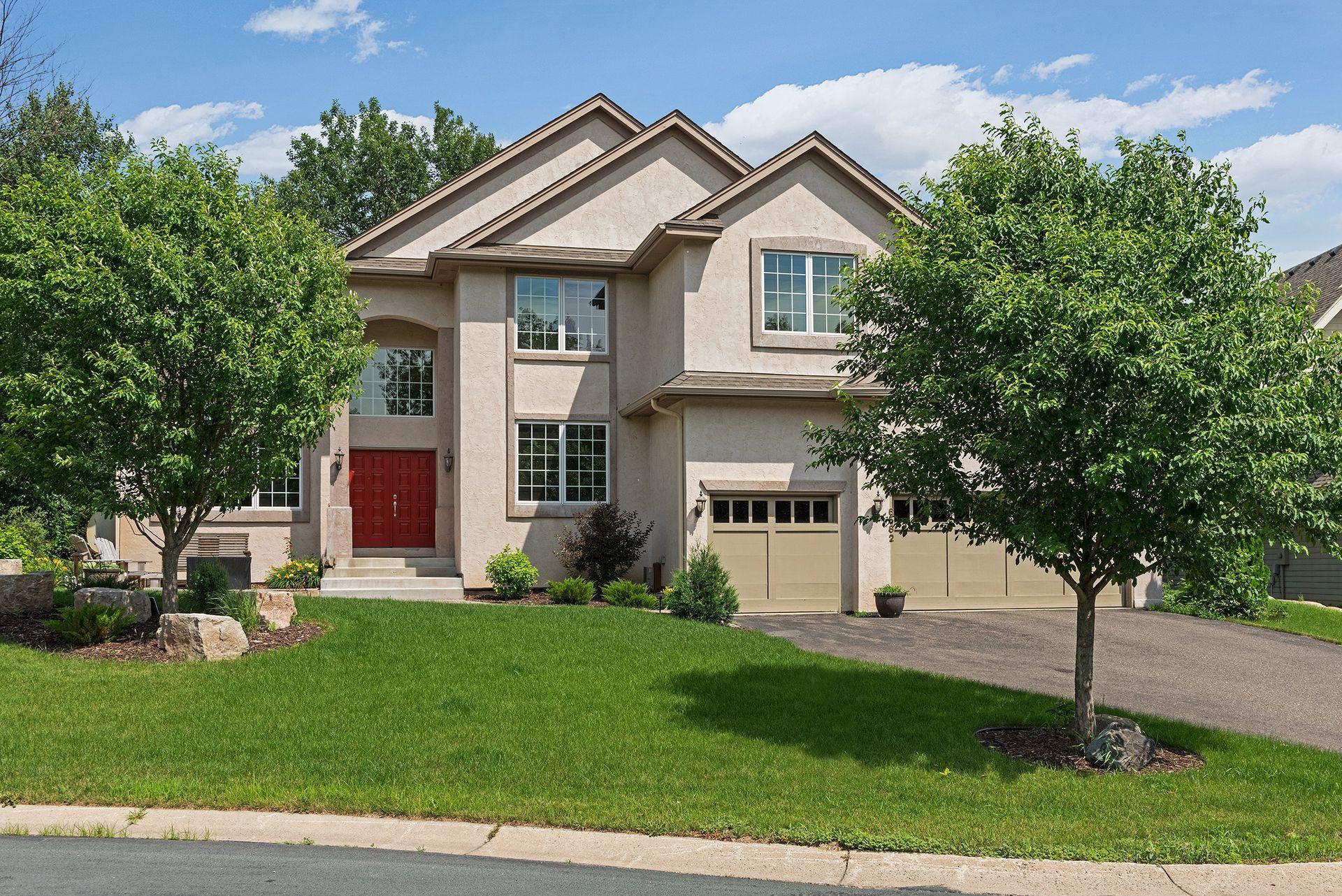 6582 Willow Court Property Photo 1