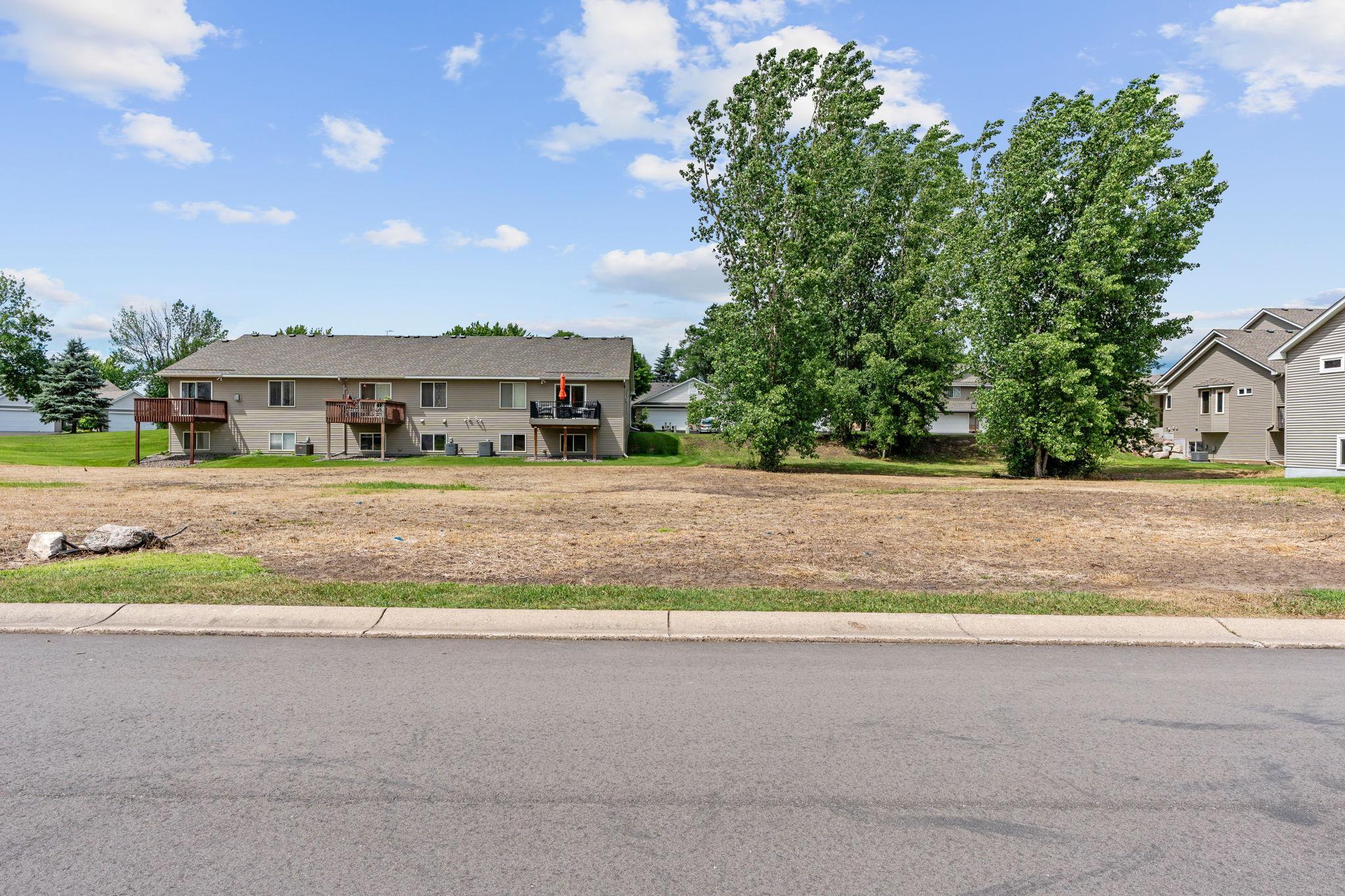7621 Red Fox Trail Property Photo 8
