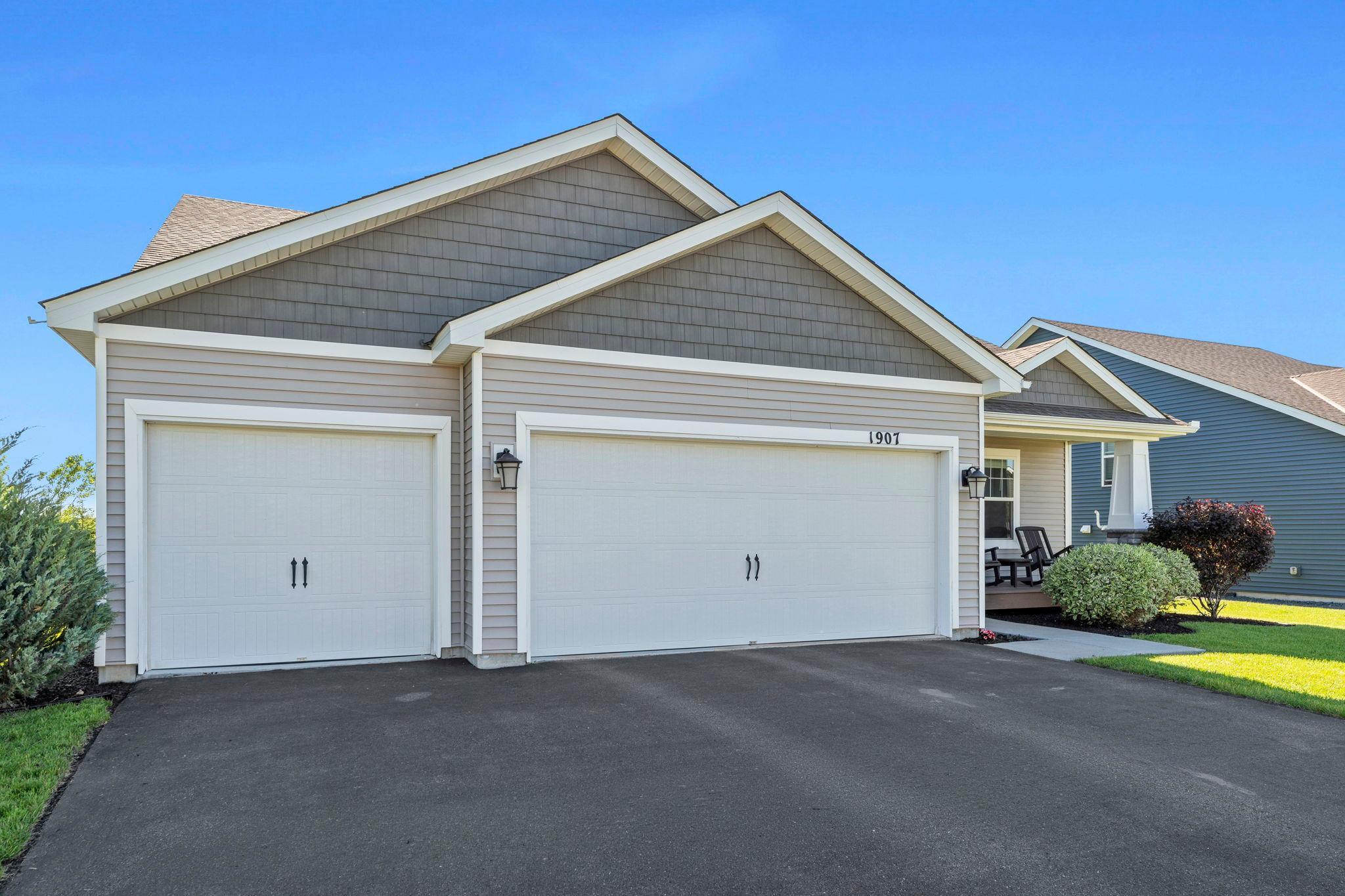 1907 Meridian Curve Property Photo 11