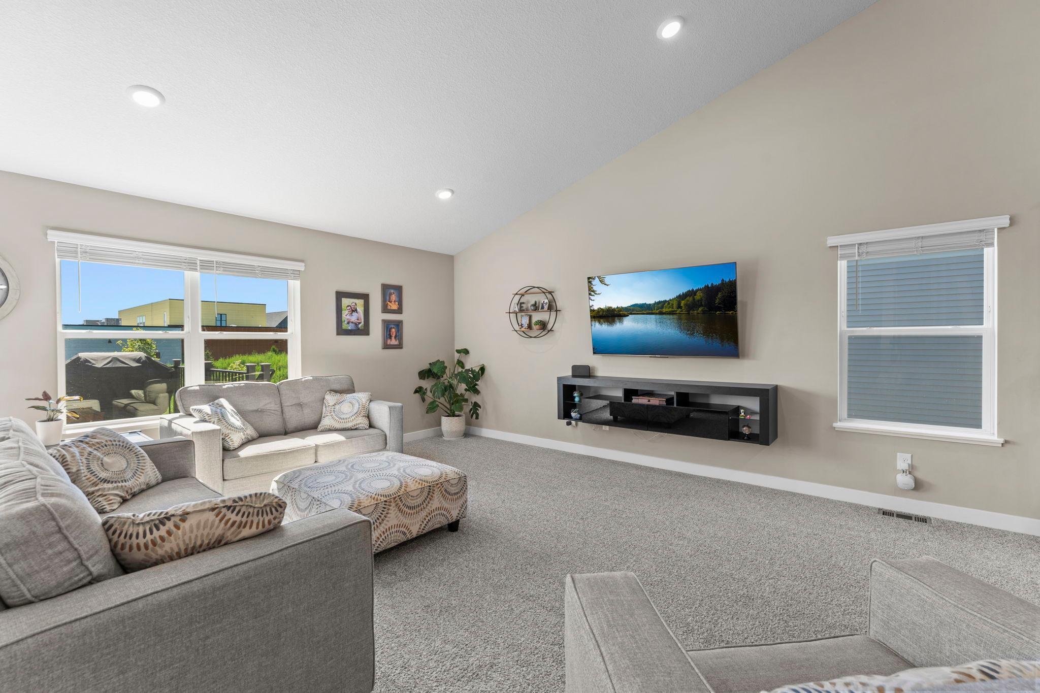 1907 Meridian Curve Property Photo 20