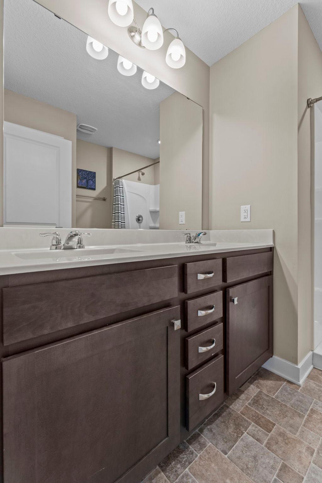 1907 Meridian Curve Property Photo 37