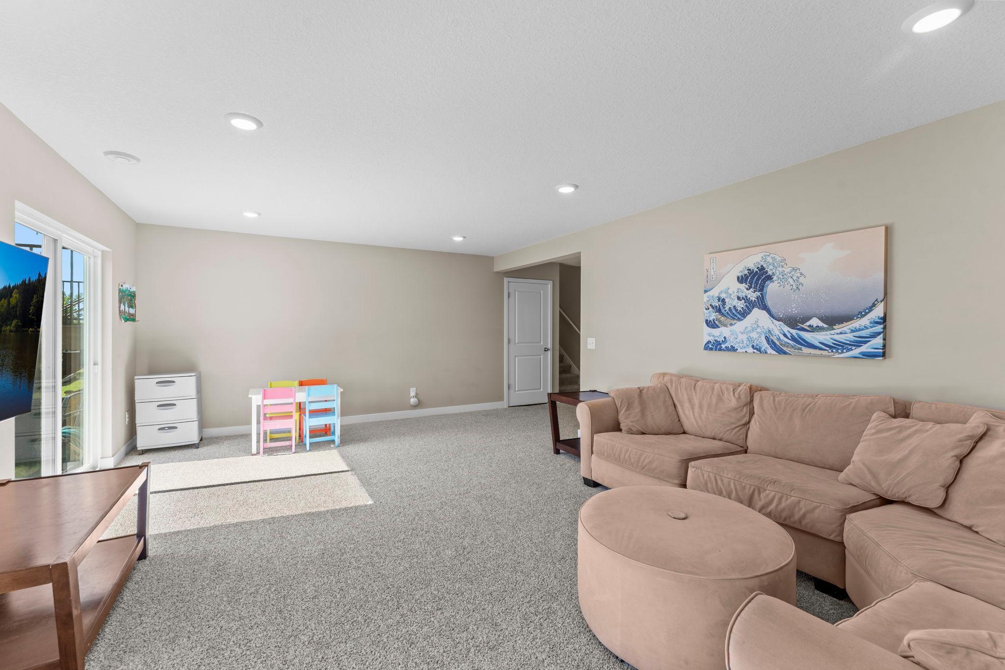 1907 Meridian Curve Property Photo 48