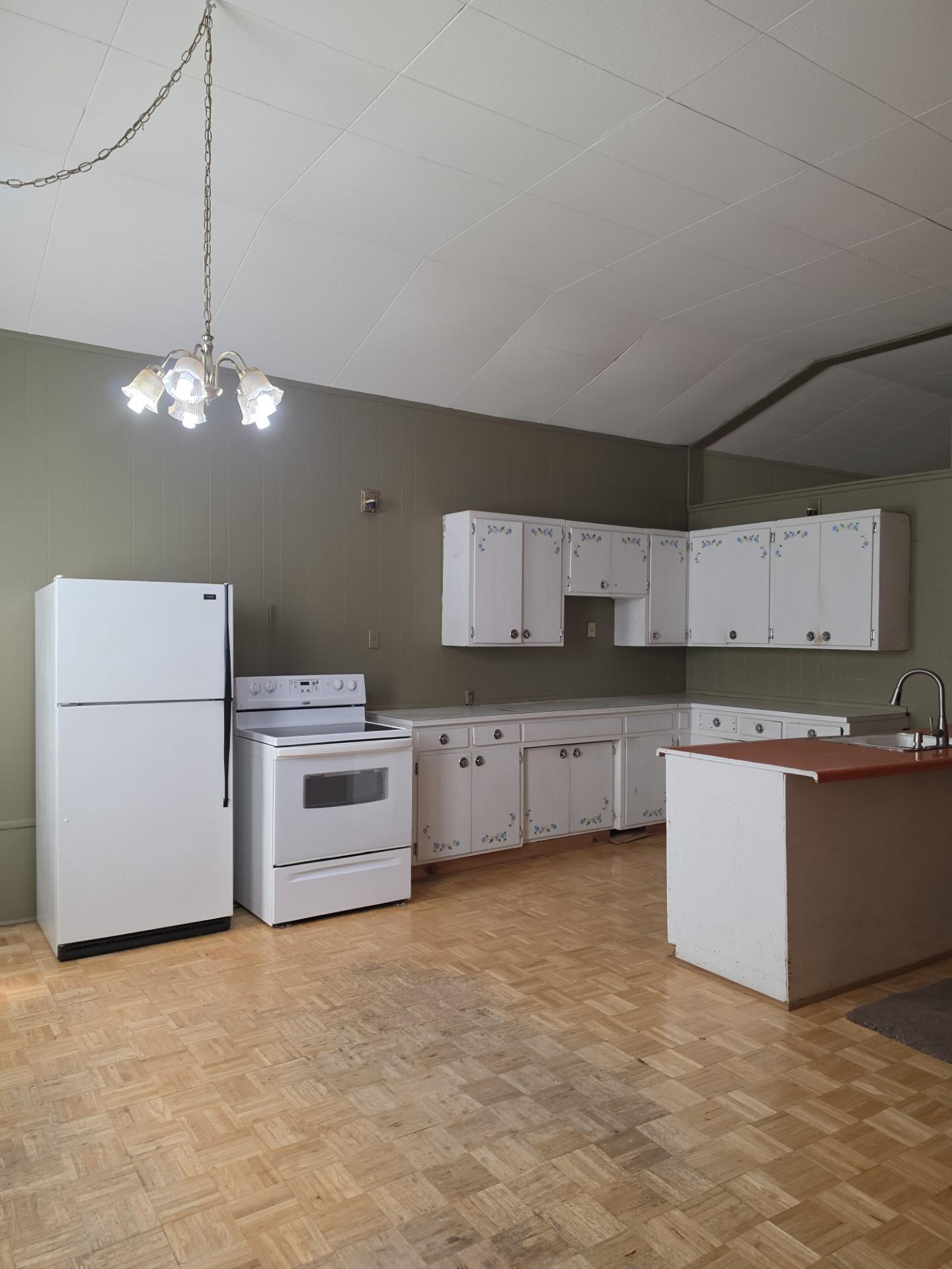 30 S Main Street Property Photo 1