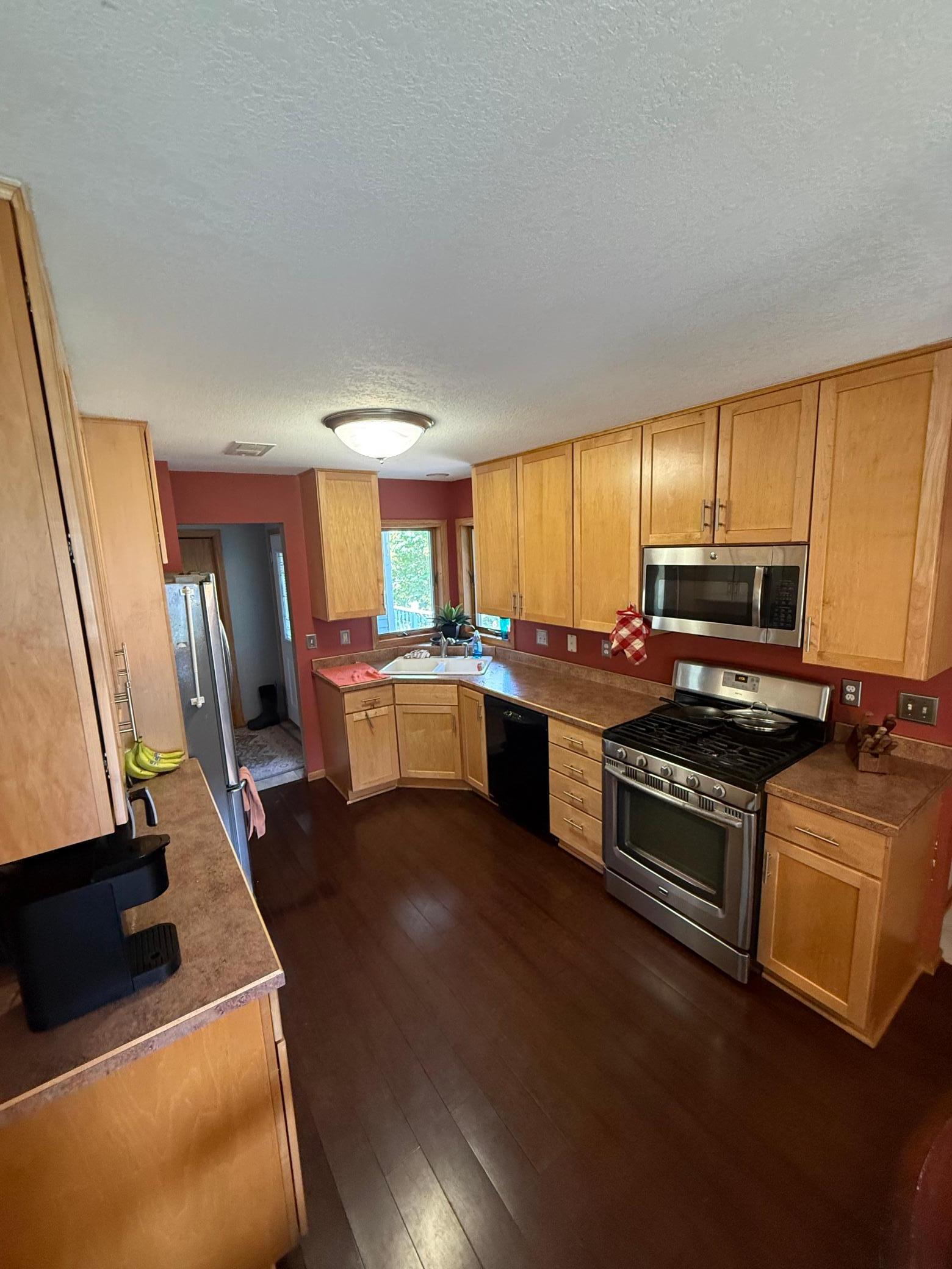 2508 Knoll Circle Property Photo 8