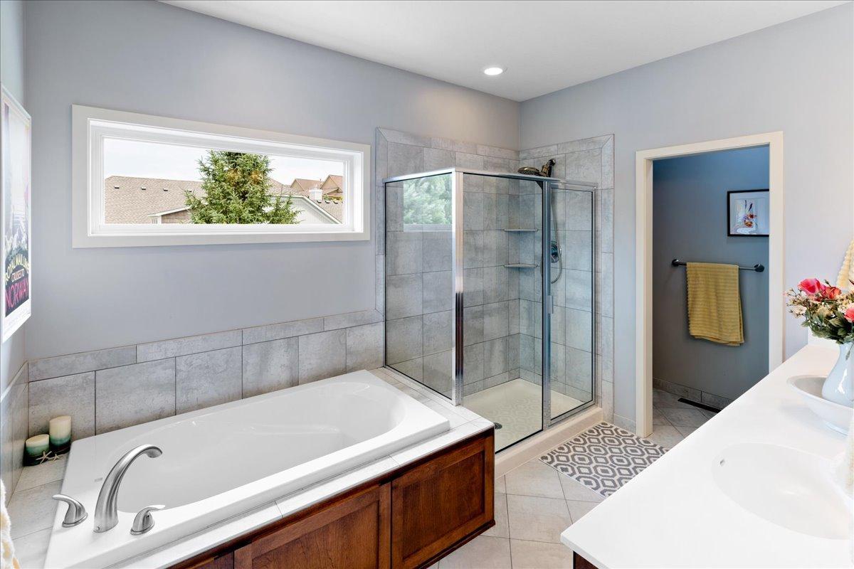 70 Lake Riley Trail Property Photo 11