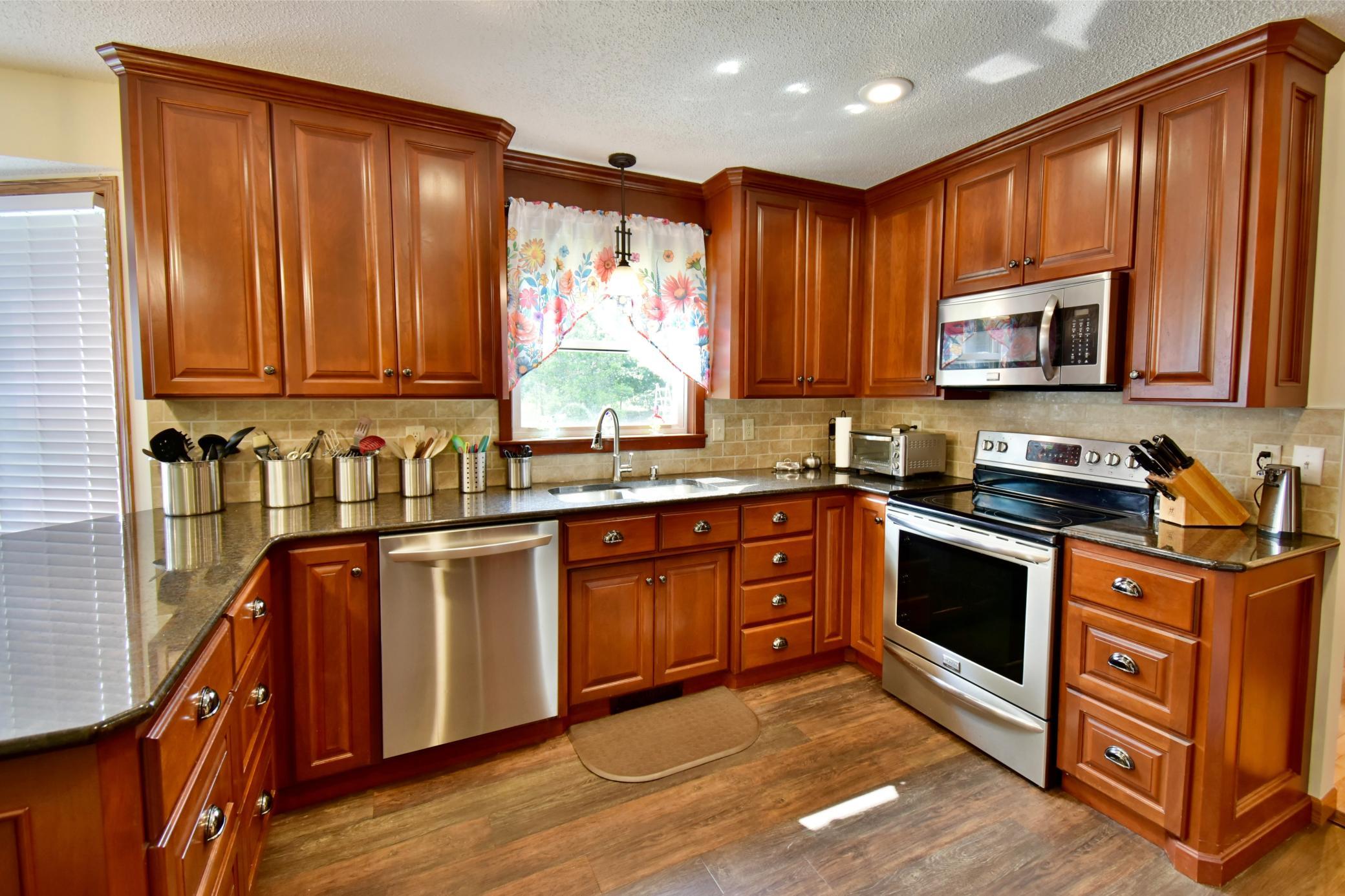 8550 Timberlane Loop Nw Property Photo 11