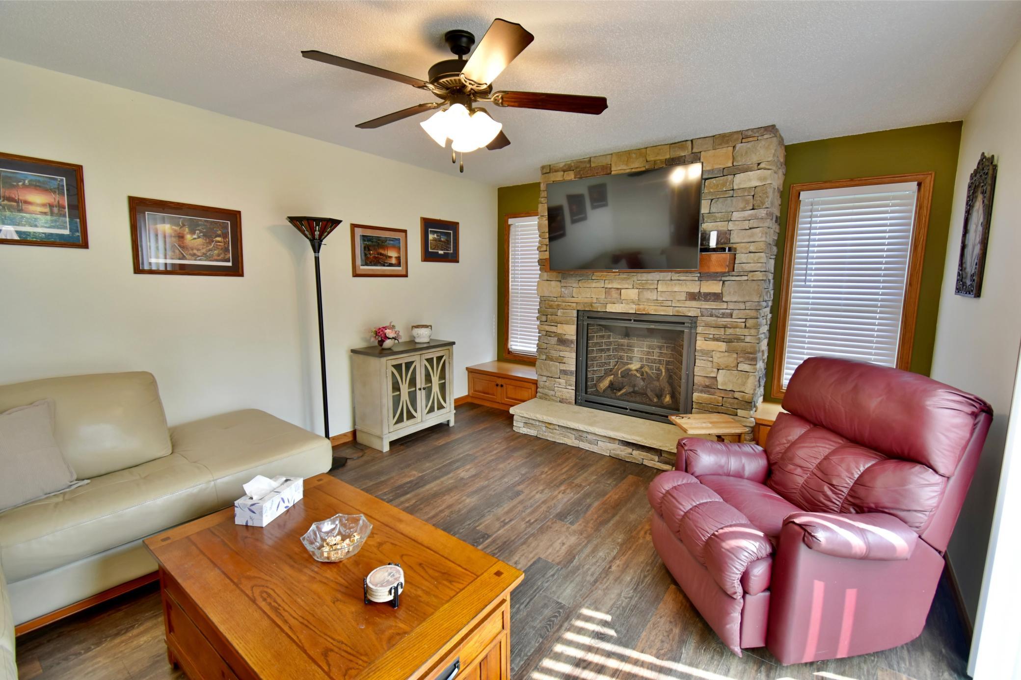 8550 Timberlane Loop Nw Property Photo 16