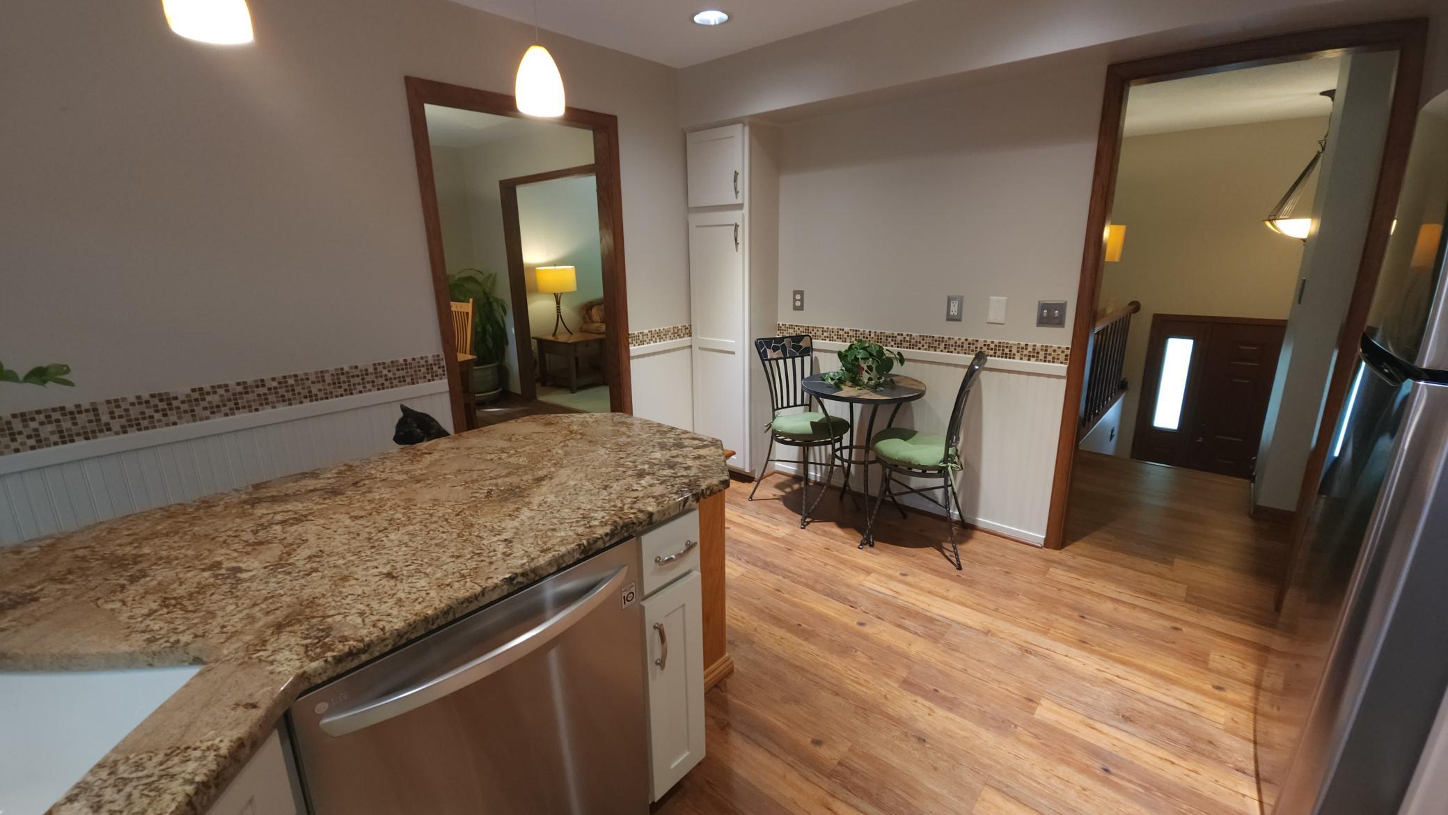 2510 Northern Hills Court Ne Property Photo 5