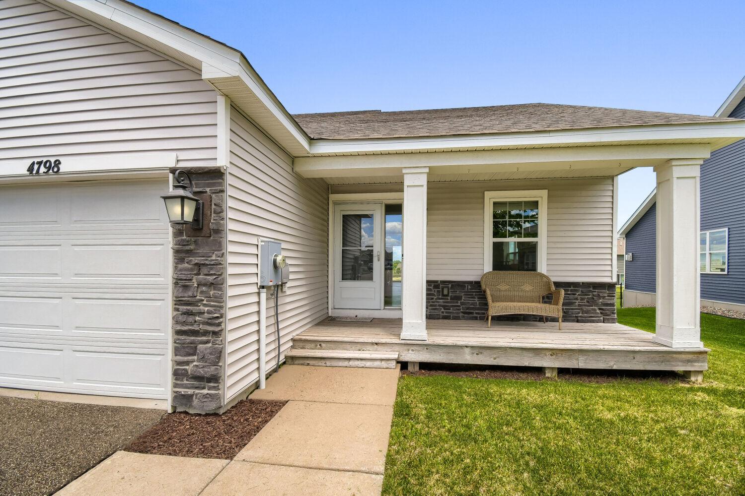 4798 Ethan Trail N Property Photo 2