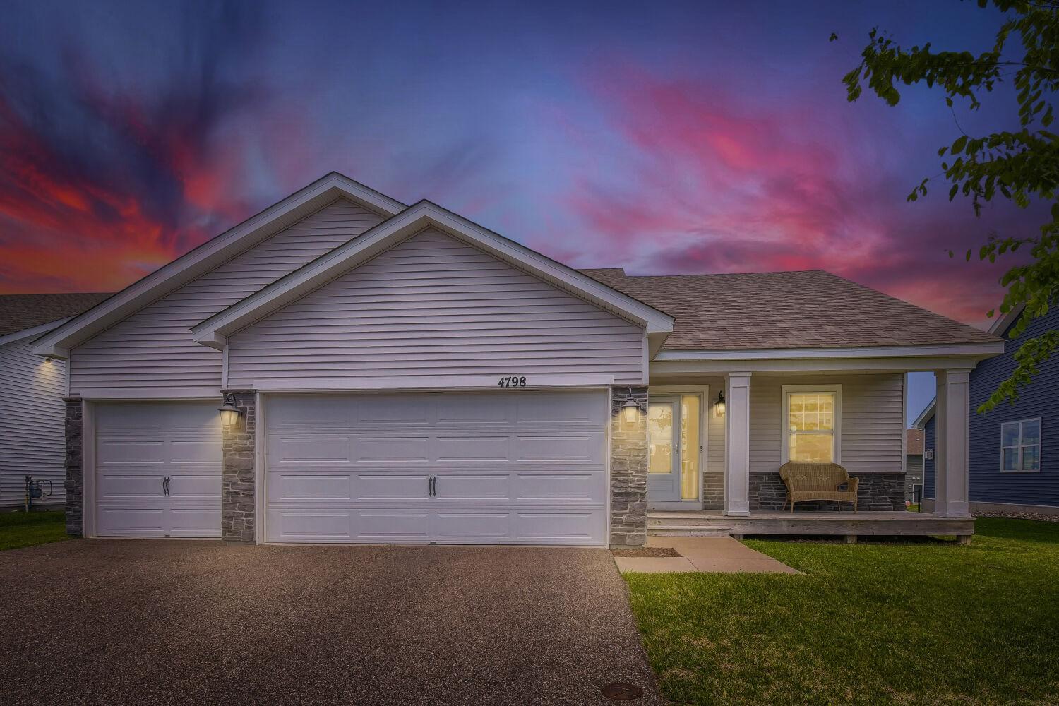 4798 Ethan Trail N Property Photo 27