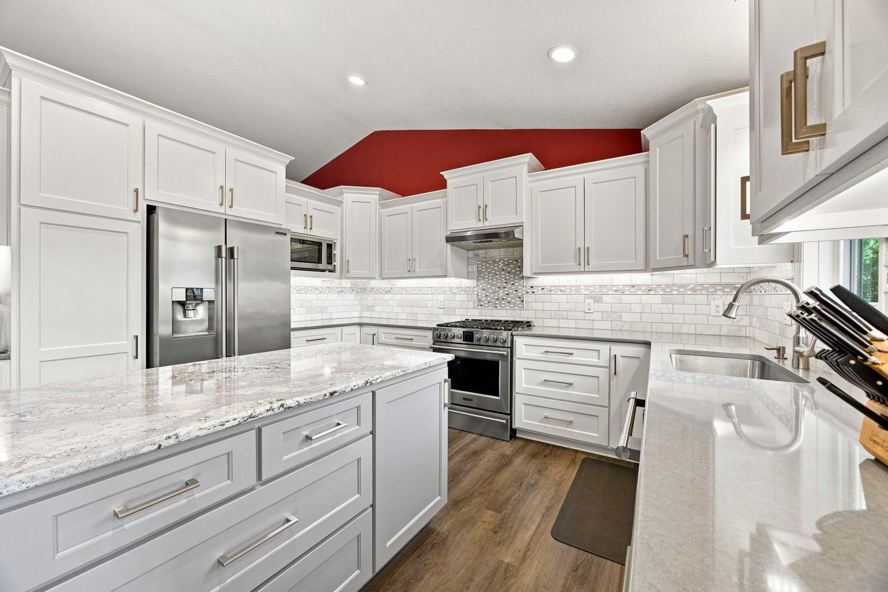 365 Linda Circle Property Photo 10