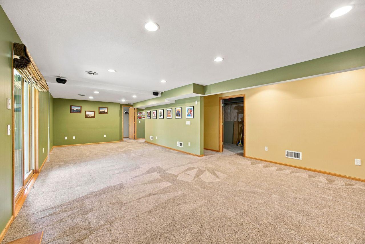 365 Linda Circle Property Photo 29