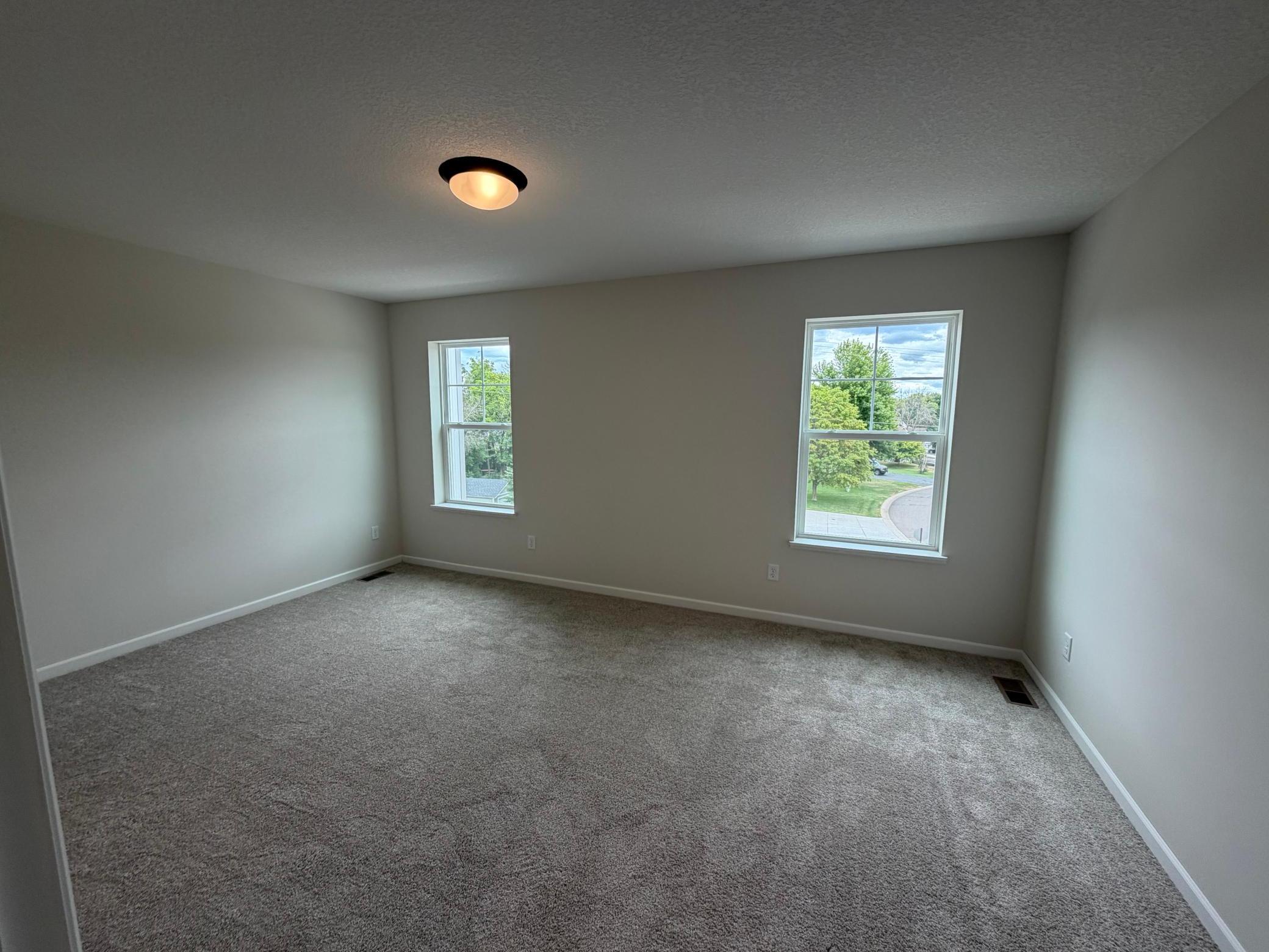 13614 Willow Drive Property Photo 6