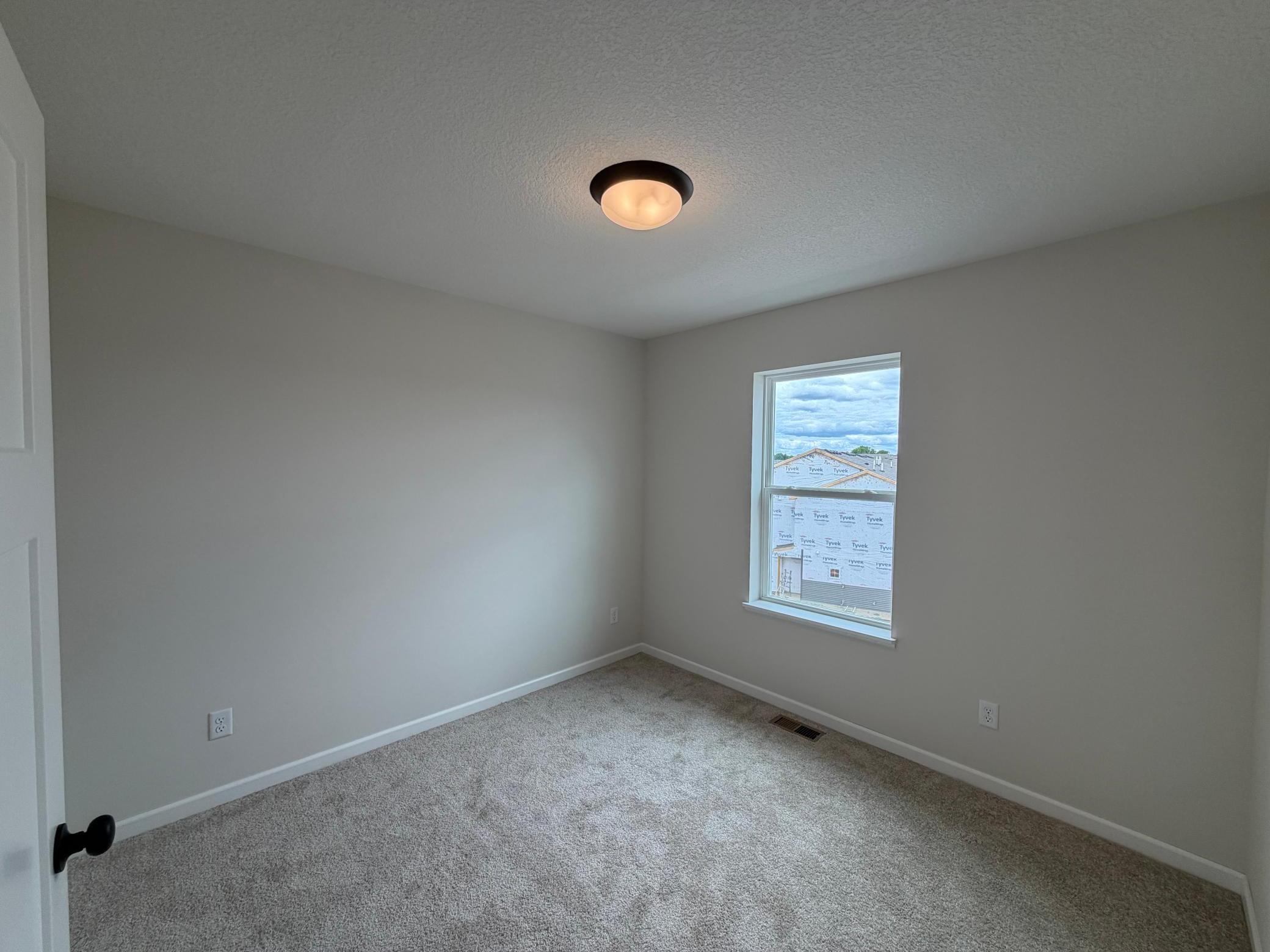 13614 Willow Drive Property Photo 8