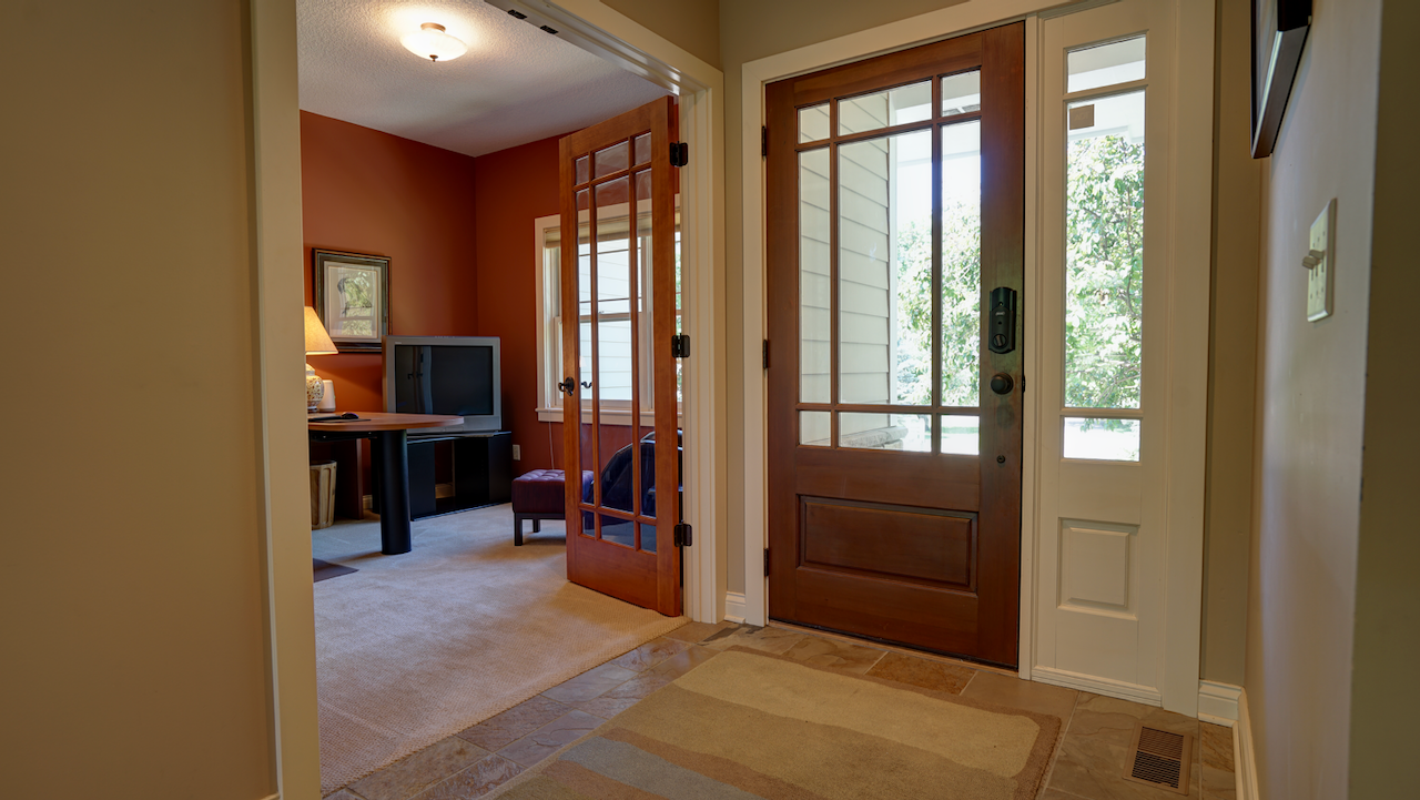 6065 Seamans Drive Property Photo 6