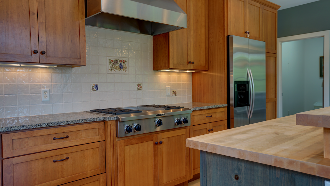 6065 Seamans Drive Property Photo 12