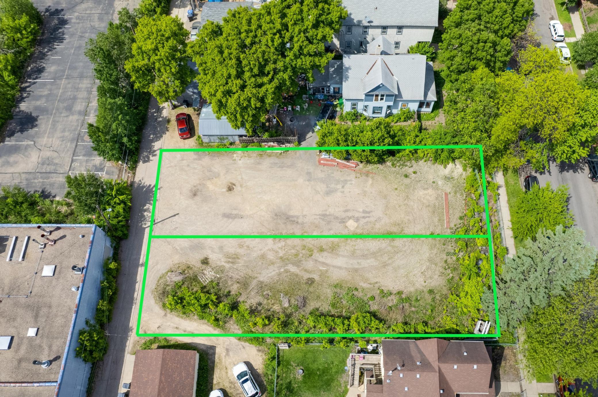 2828 & 2824 27th Avenue S Property Photo 10