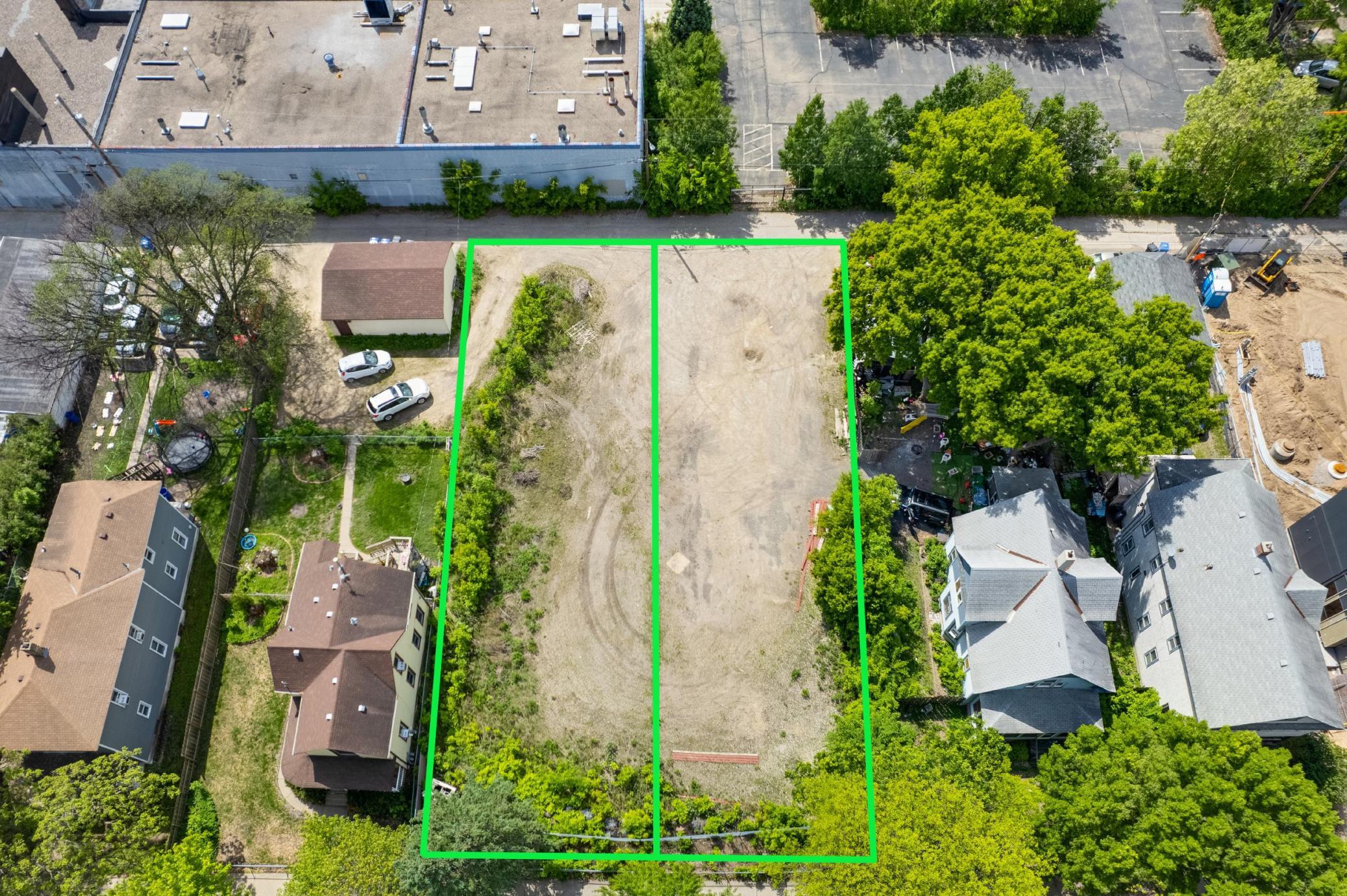 2828 & 2824 27th Avenue S Property Photo 11