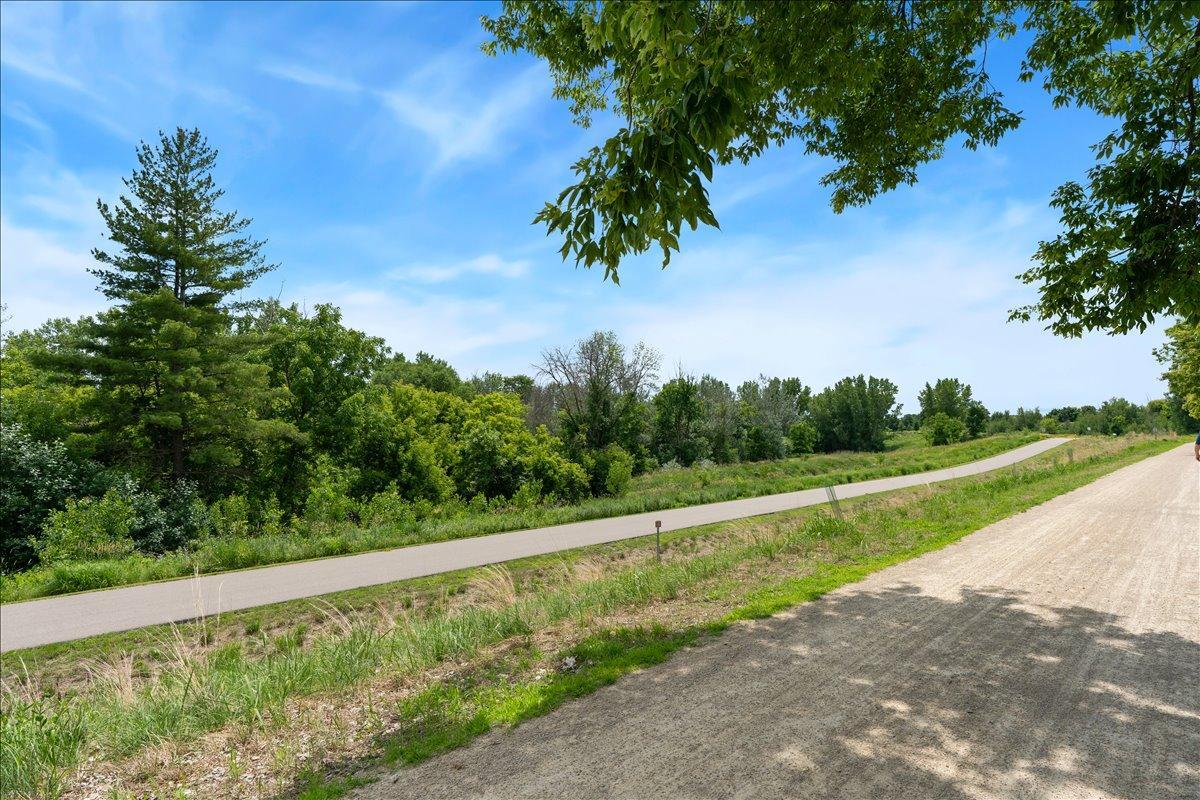 16377 Glory Lane Property Photo 40