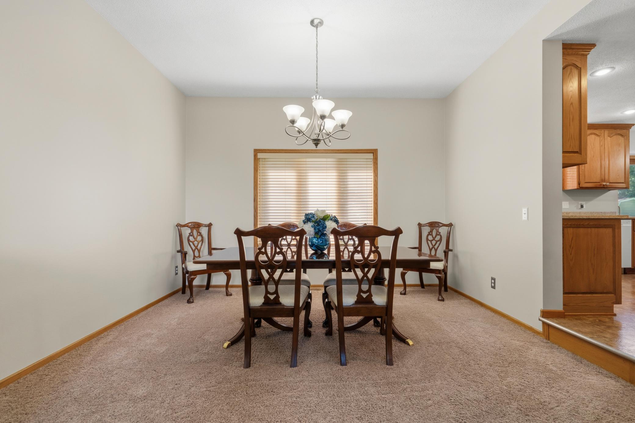 1432 Cloud Drive Ne Property Photo 7