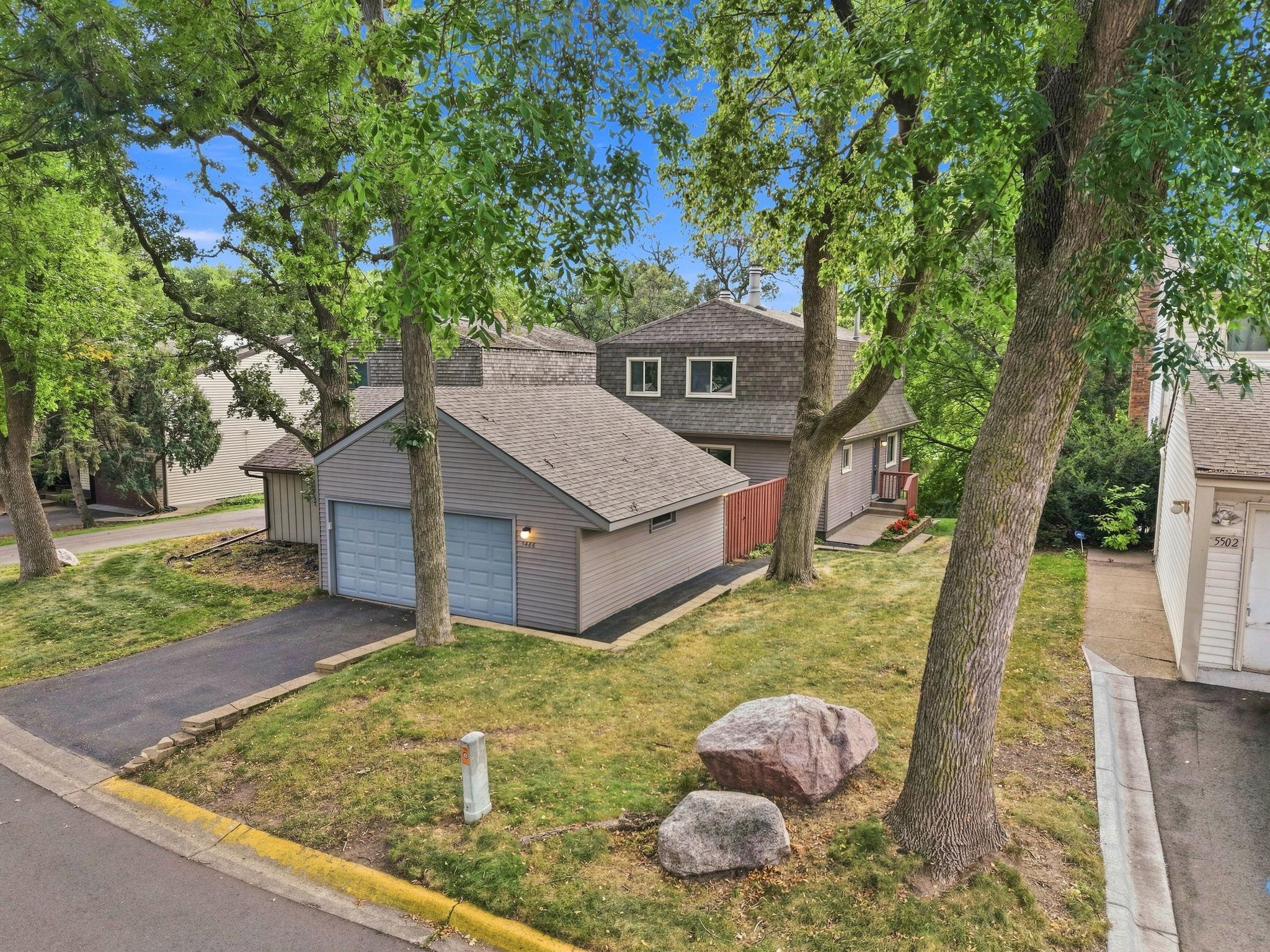 5486 W Bavarian Pass Property Photo 1
