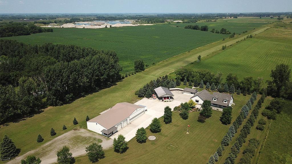 18000 Us-10 Highway Property Photo 1