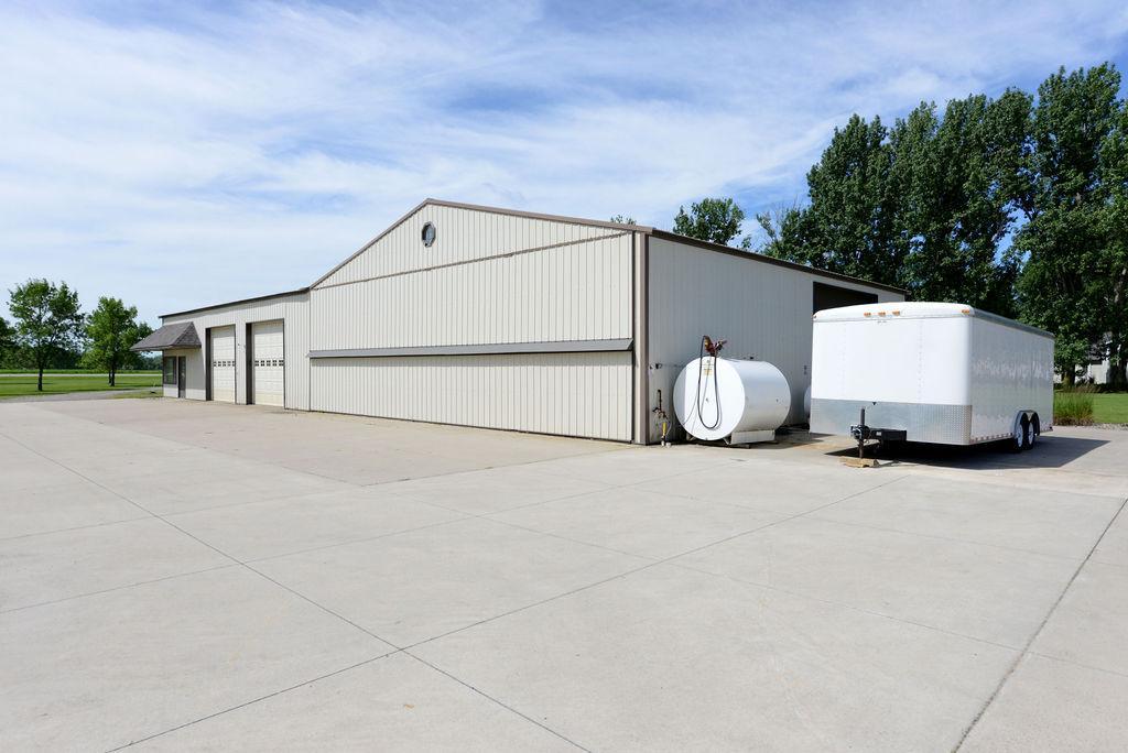 18000 Us-10 Highway Property Photo 44
