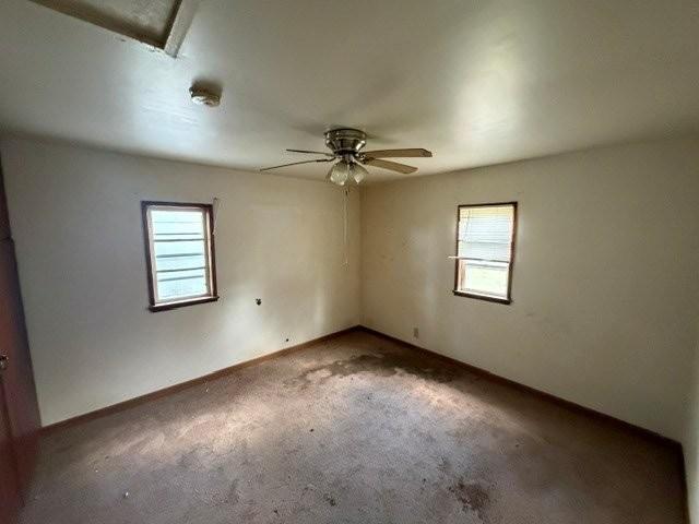 522 E 2nd Street N Property Photo 9