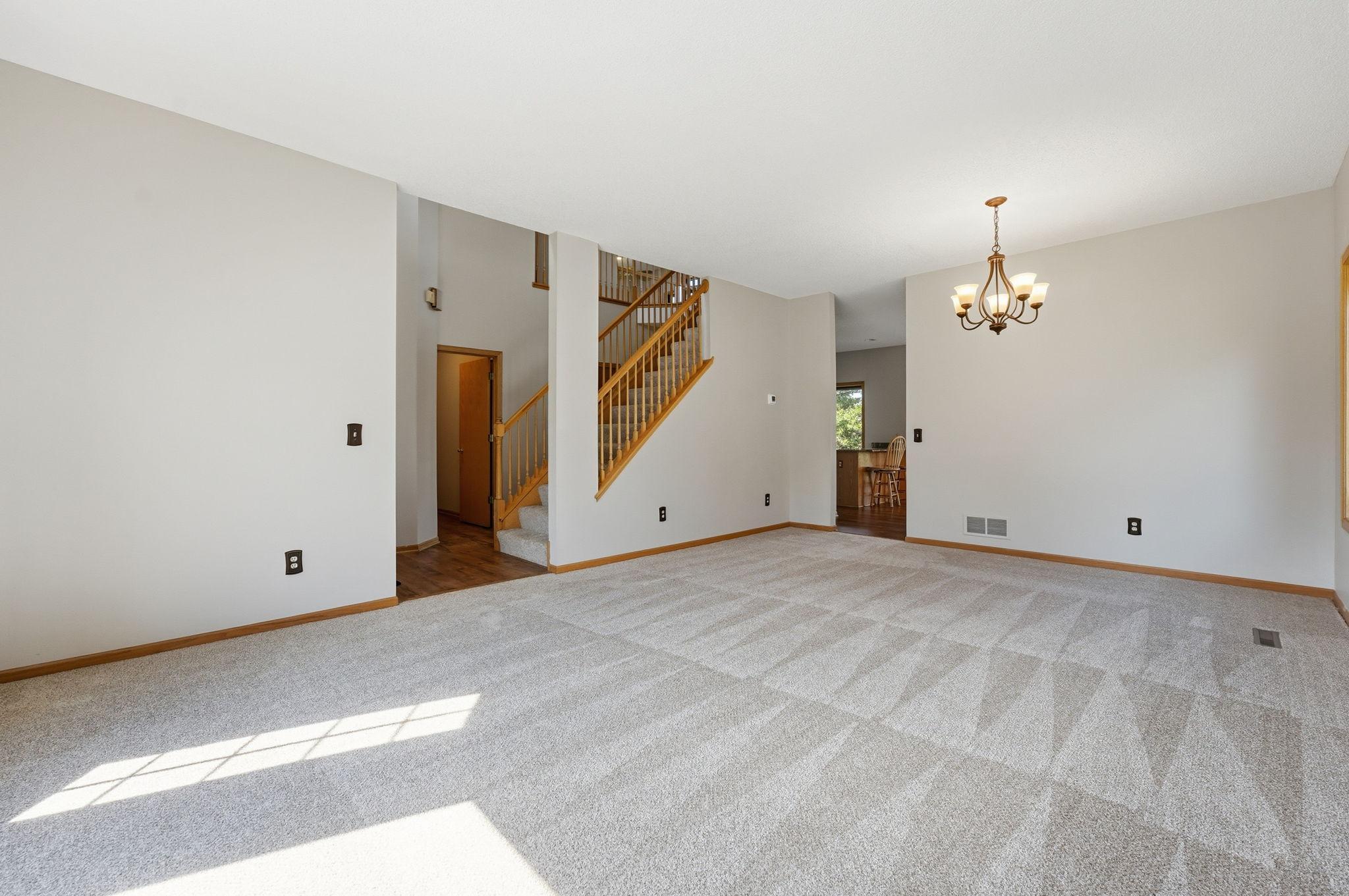 230 Butternut Circle Property Photo 6