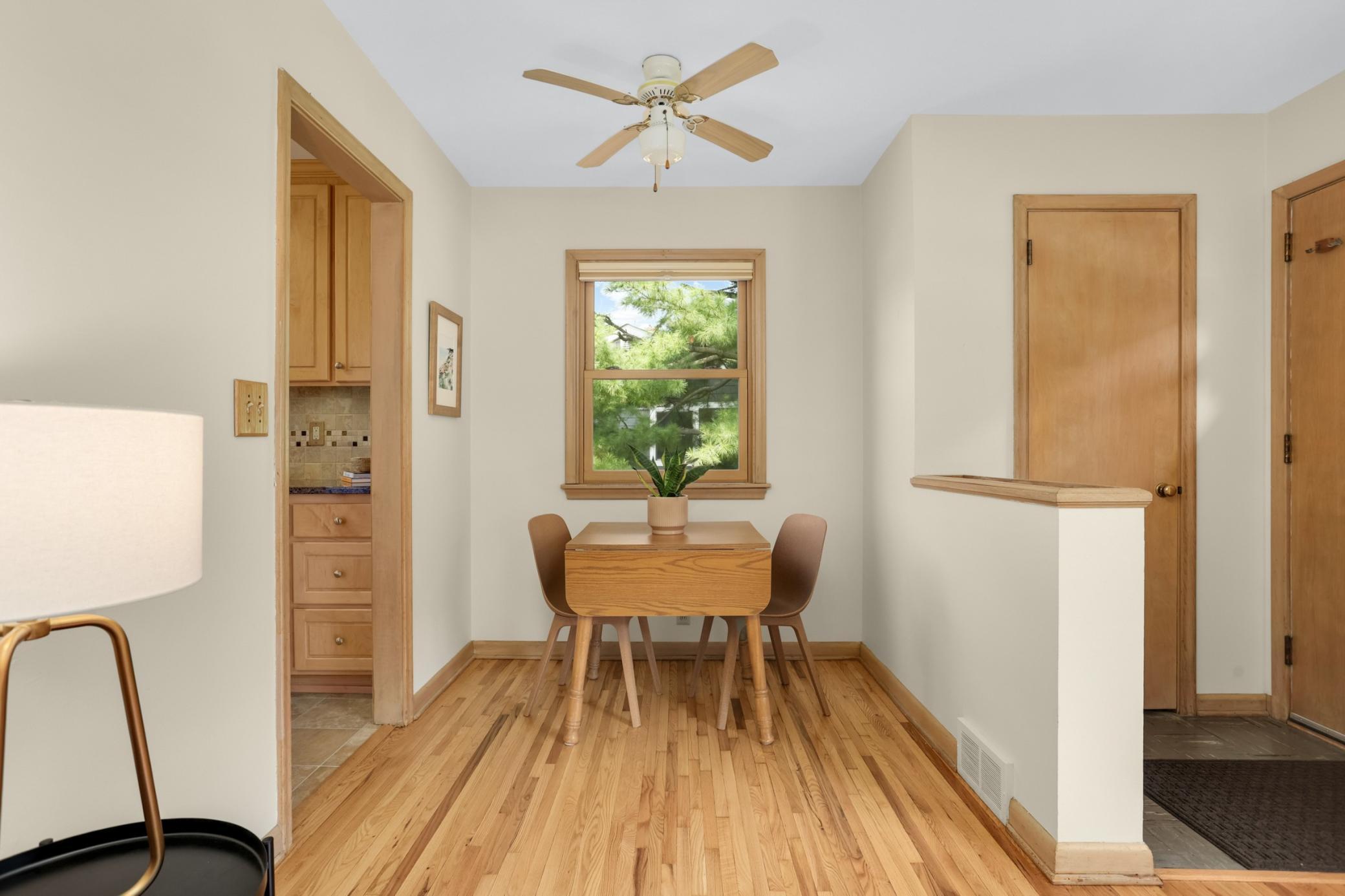 539 Frontenac Place Property Photo 6