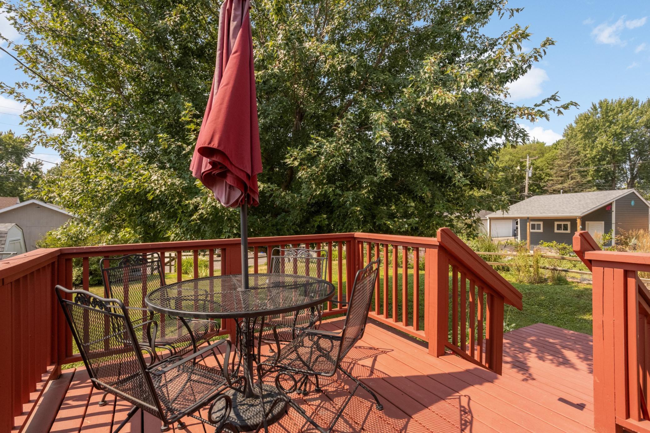 539 Frontenac Place Property Photo 24