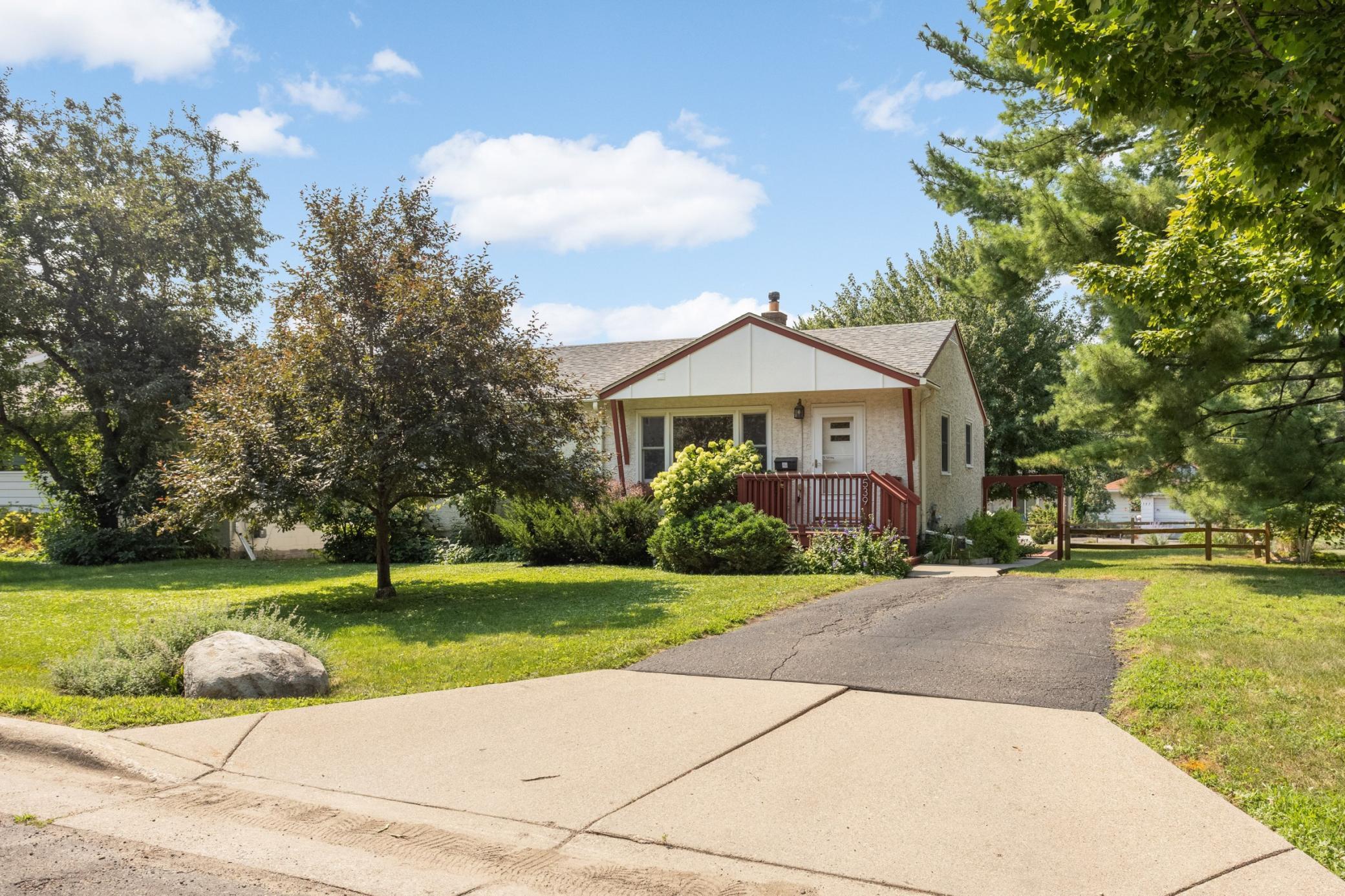 539 Frontenac Place Property Photo 30