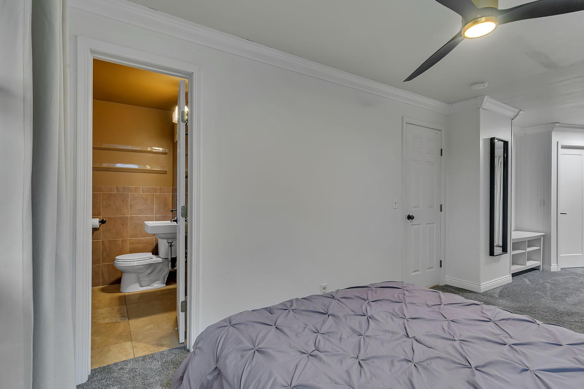 705 W River Street Property Photo 22
