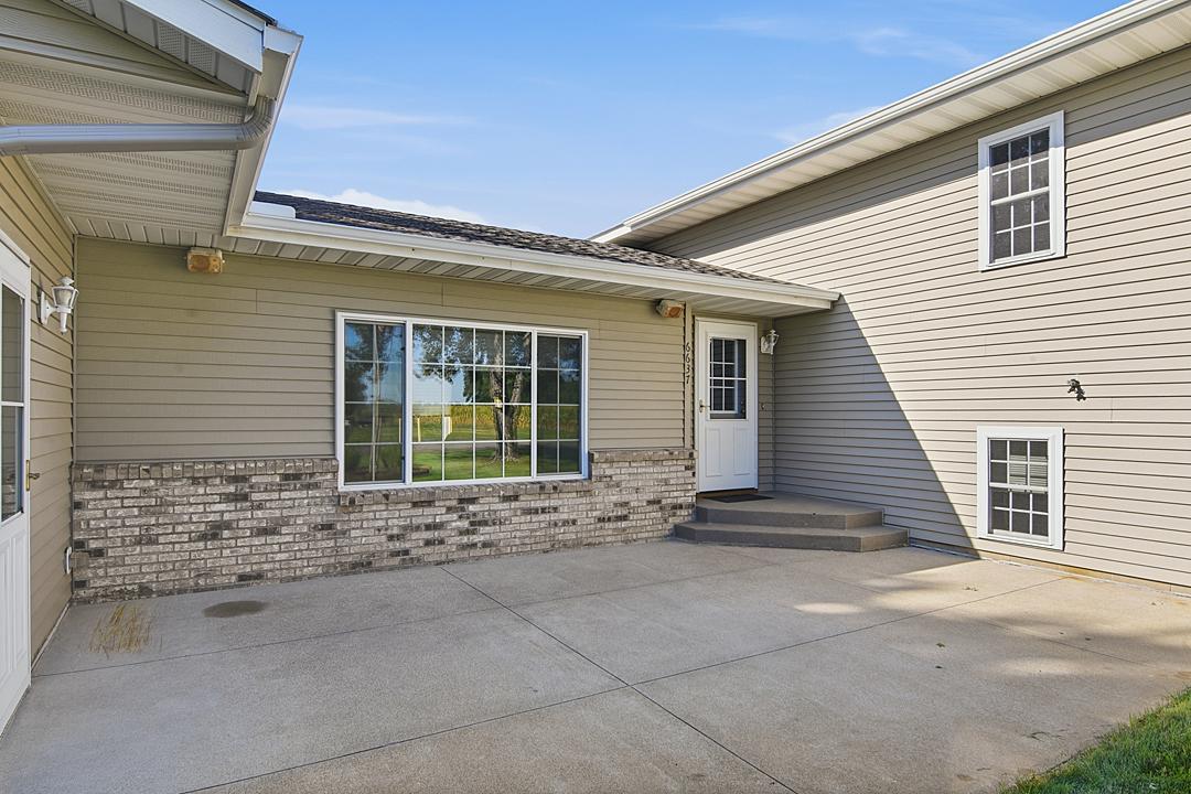 6637 229th Street Property Photo 7