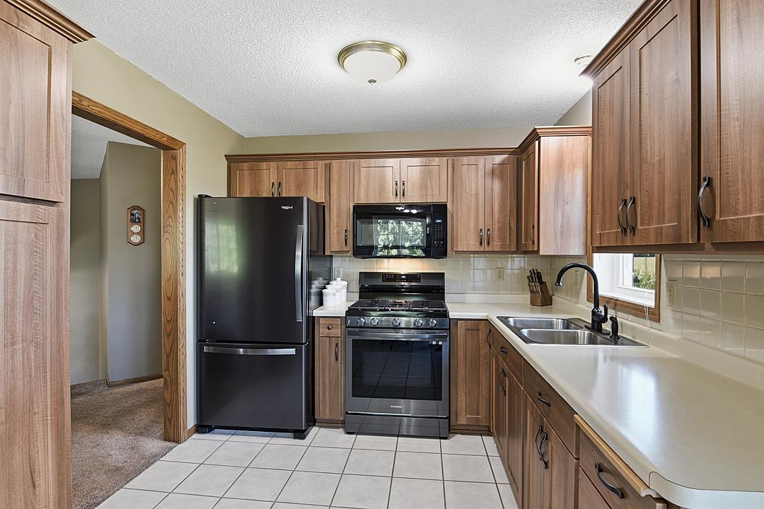 6637 229th Street Property Photo 16