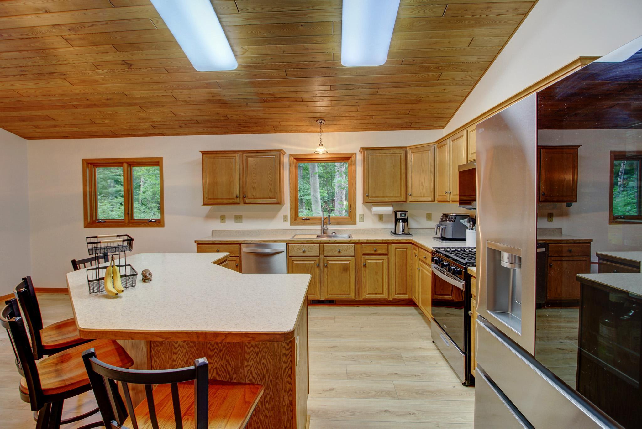 6155 Bittersweet Lane Property Photo 7