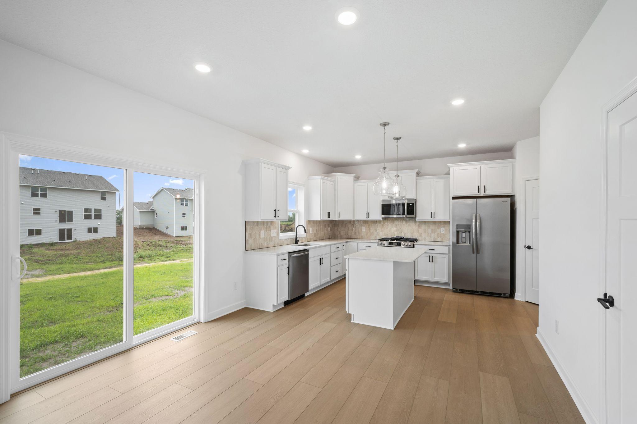 7098397 Property Photo 5