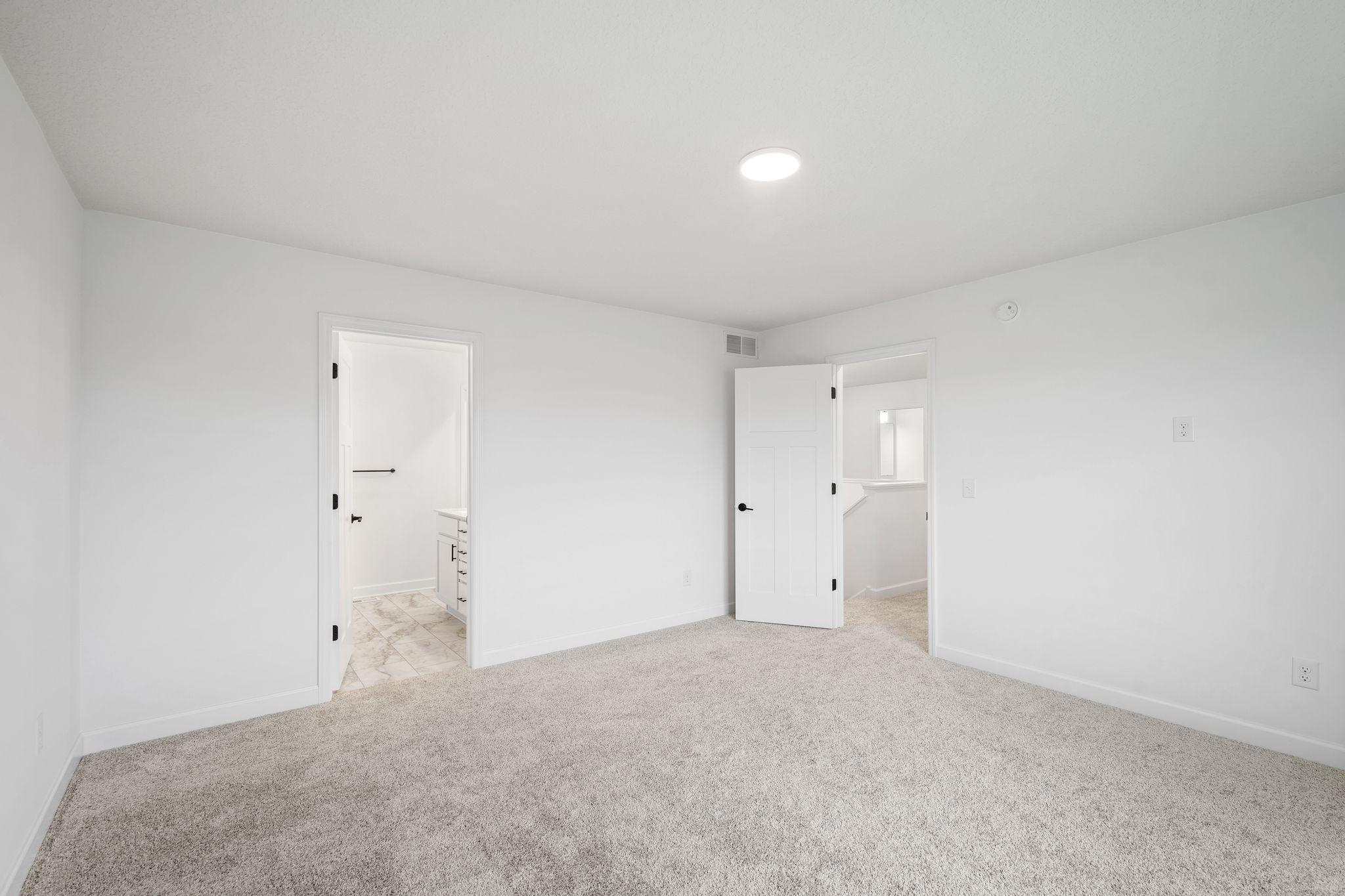 7098397 Property Photo 11