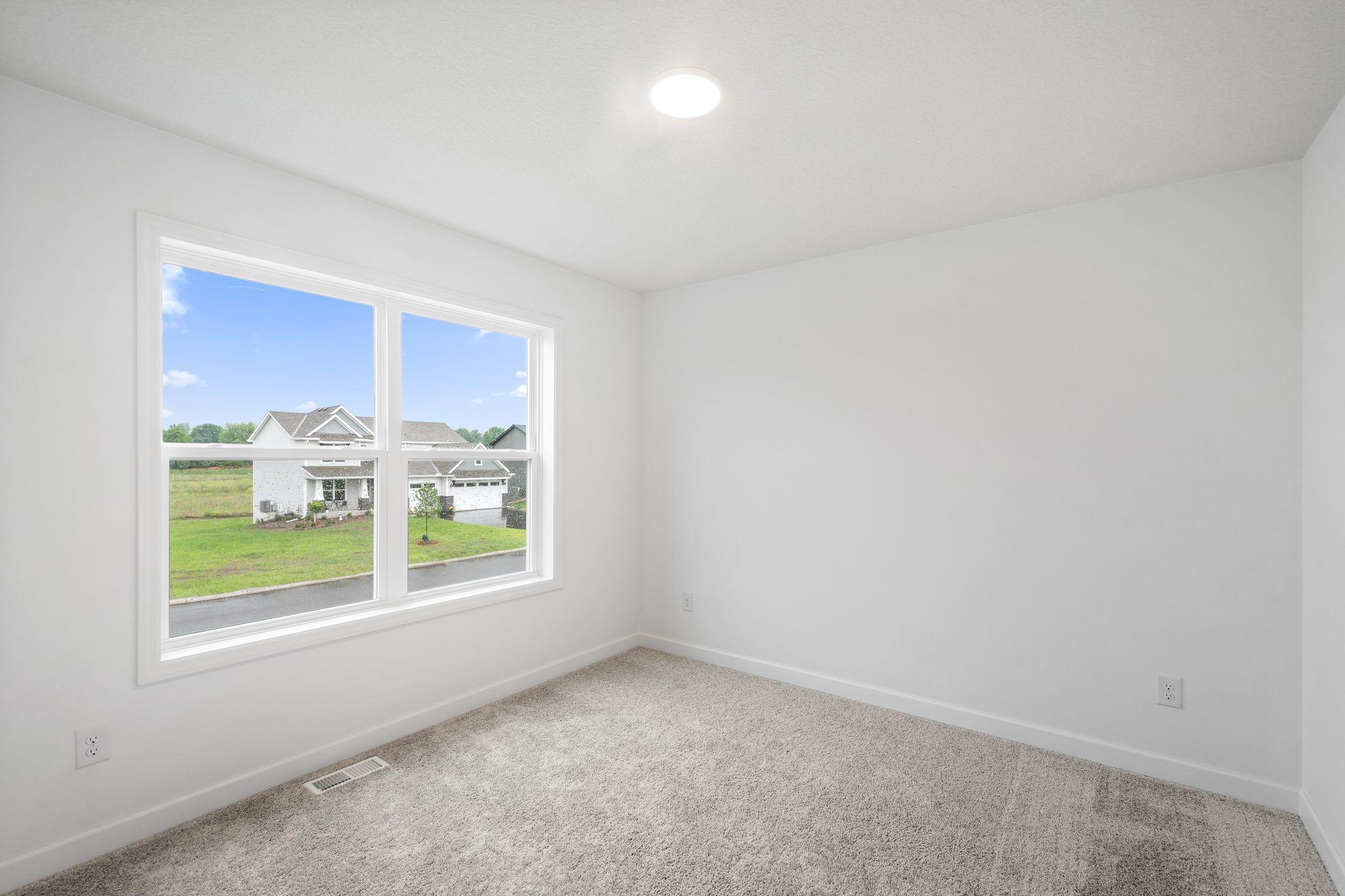 7098397 Property Photo 14