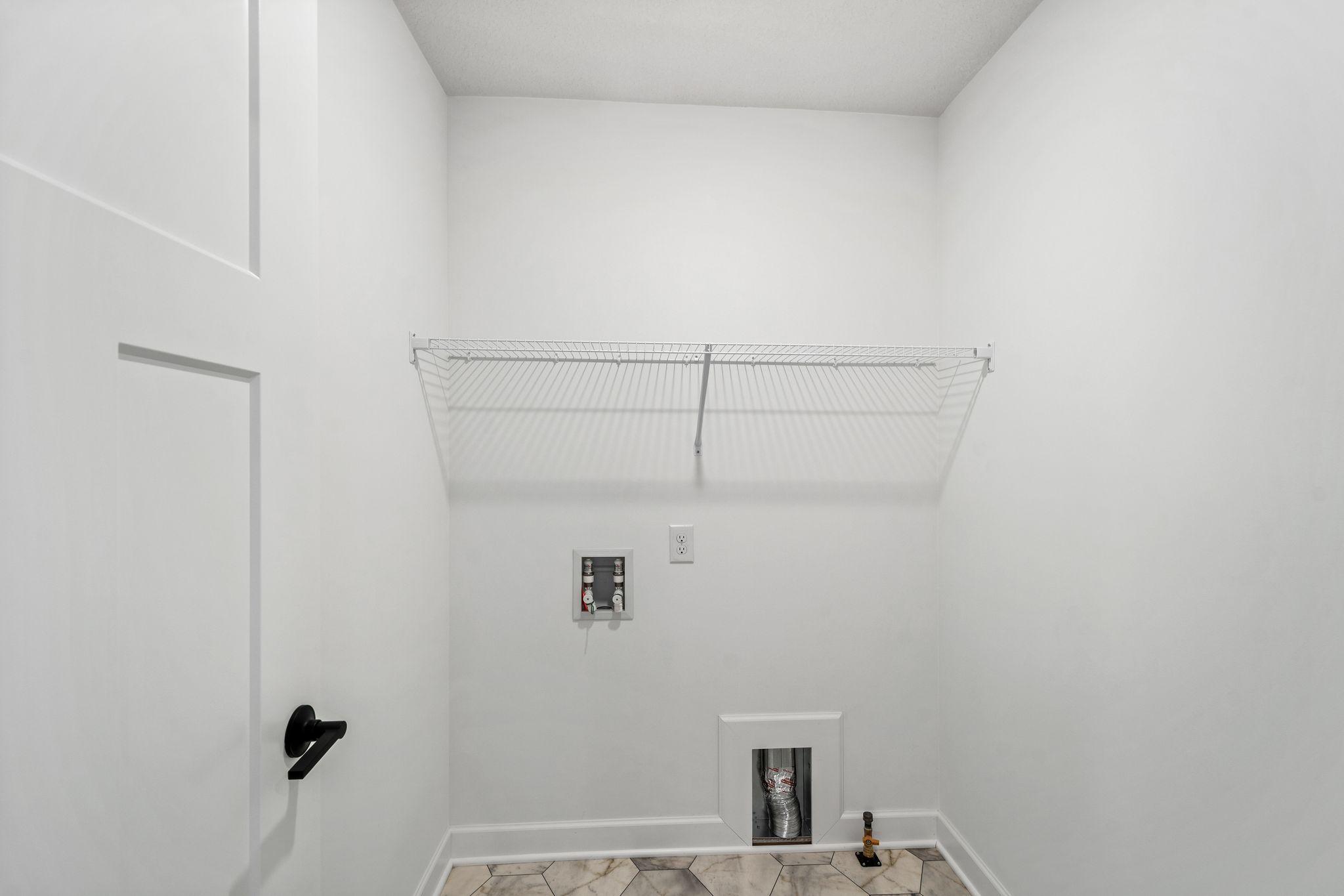 7098397 Property Photo 18