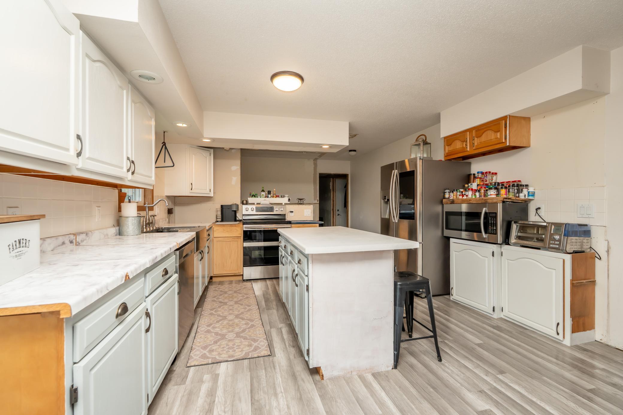 38653 Woodview Circle Property Photo 11