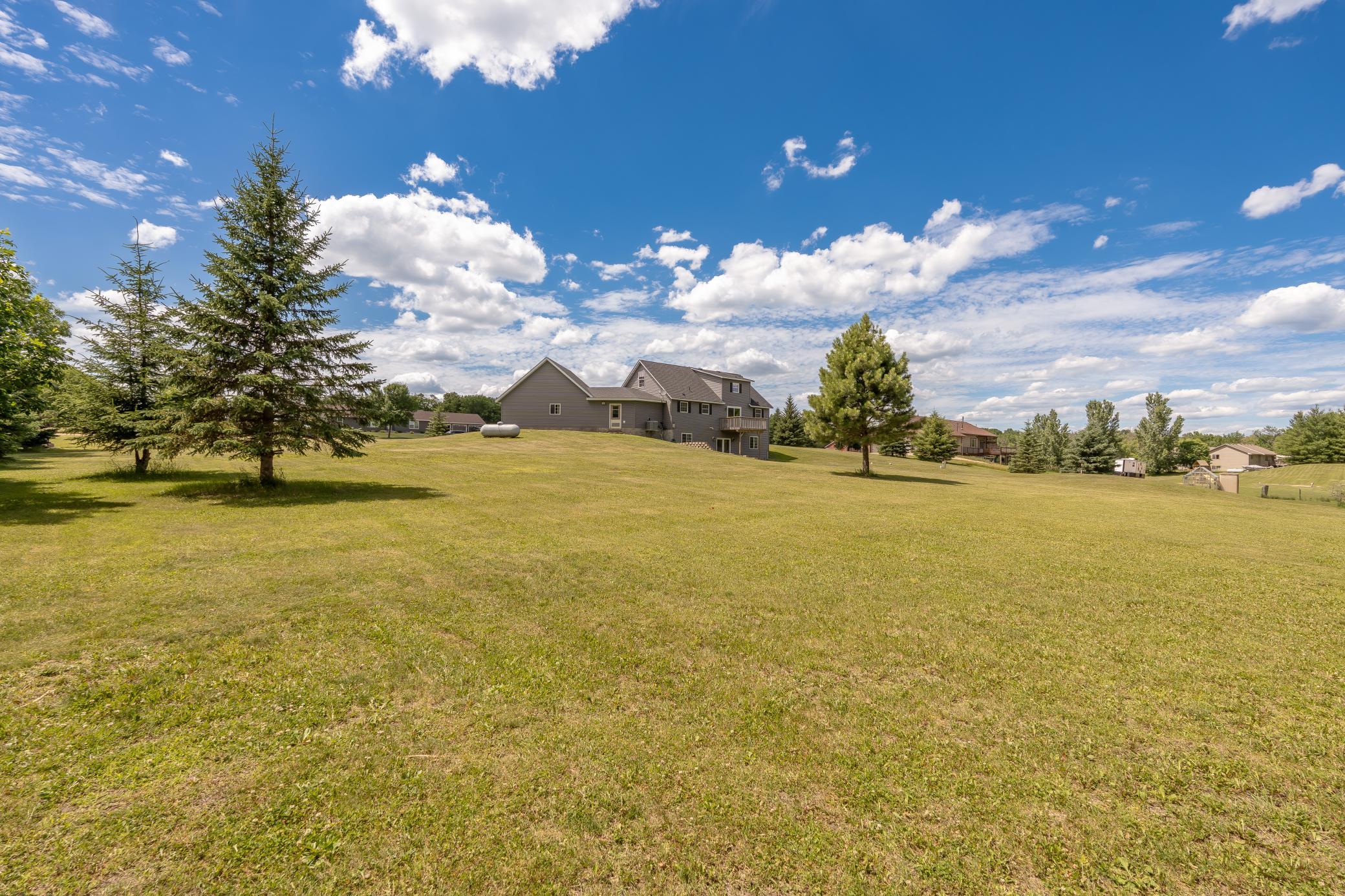 38653 Woodview Circle Property Photo 38