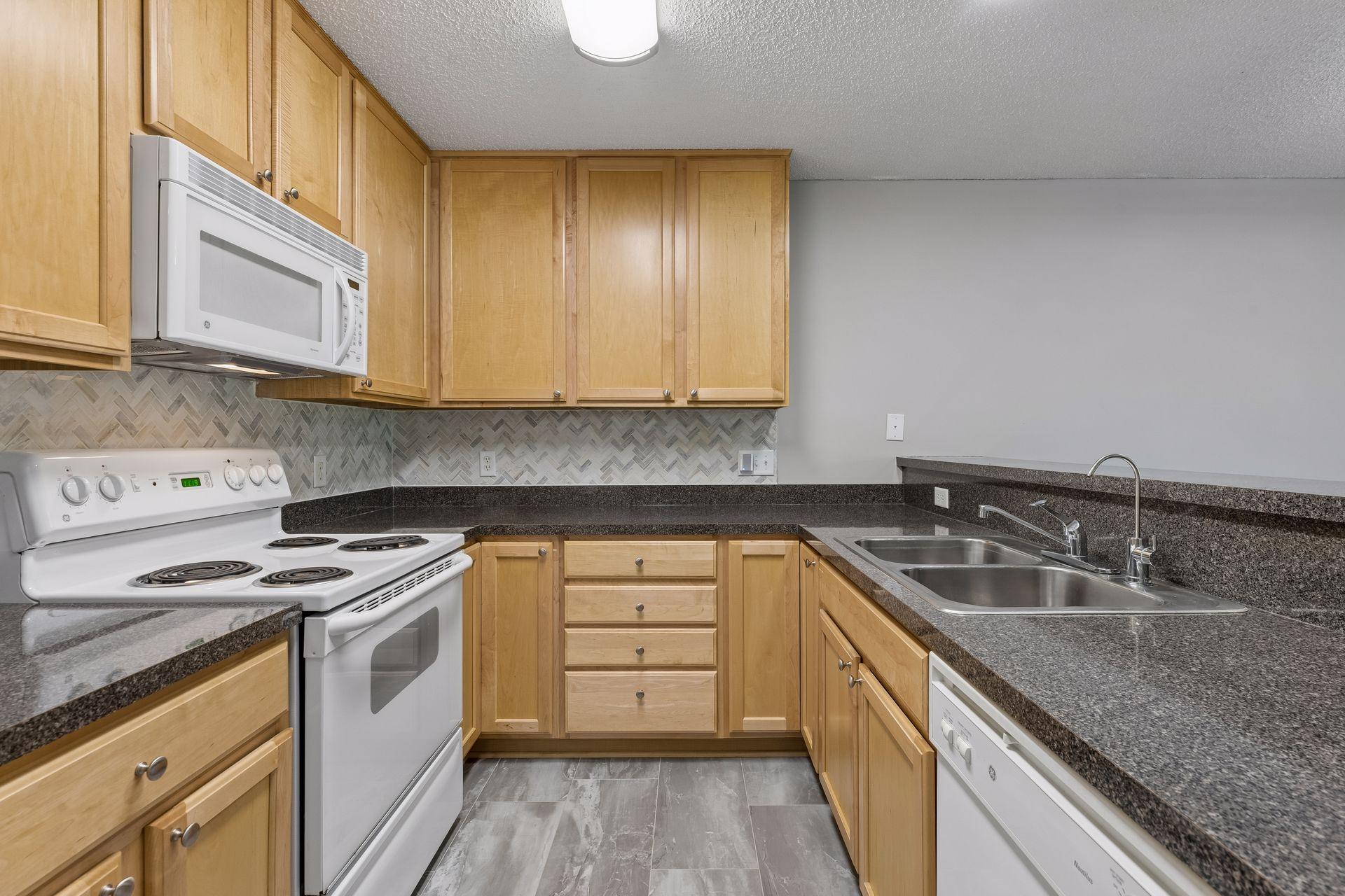 306 Brickyard Drive Property Photo 10
