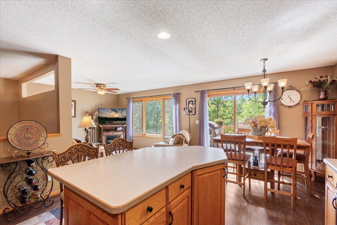 31204 Apache Circle Property Photo 10