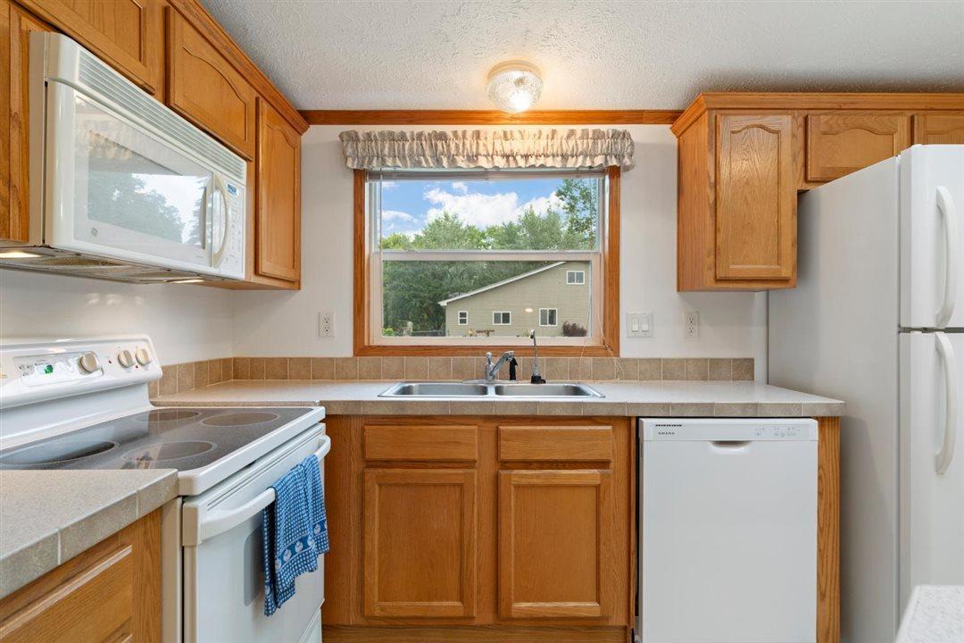 602 Winona Avenue Property Photo 7