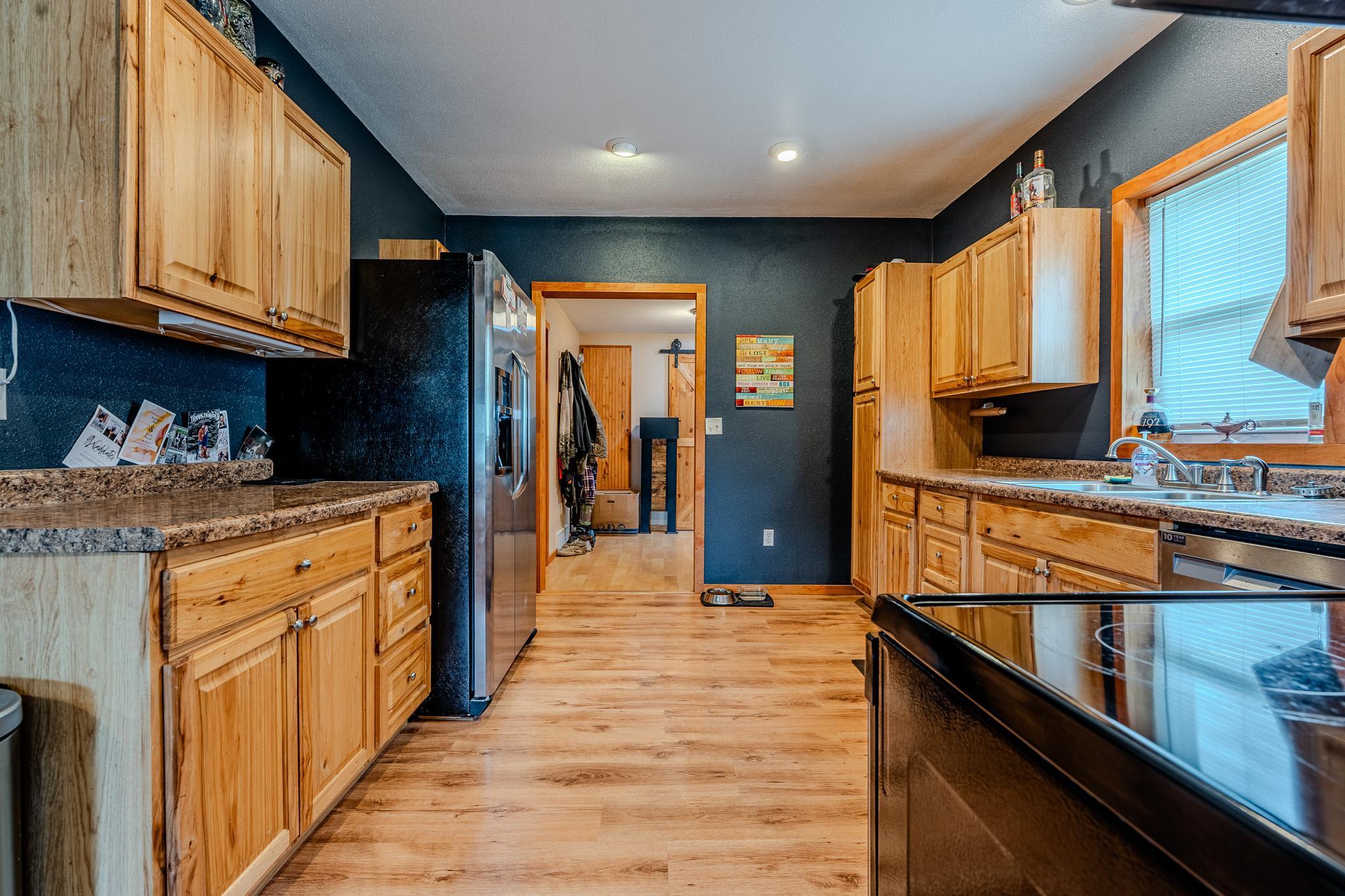 212 3rd Street N Property Photo 11