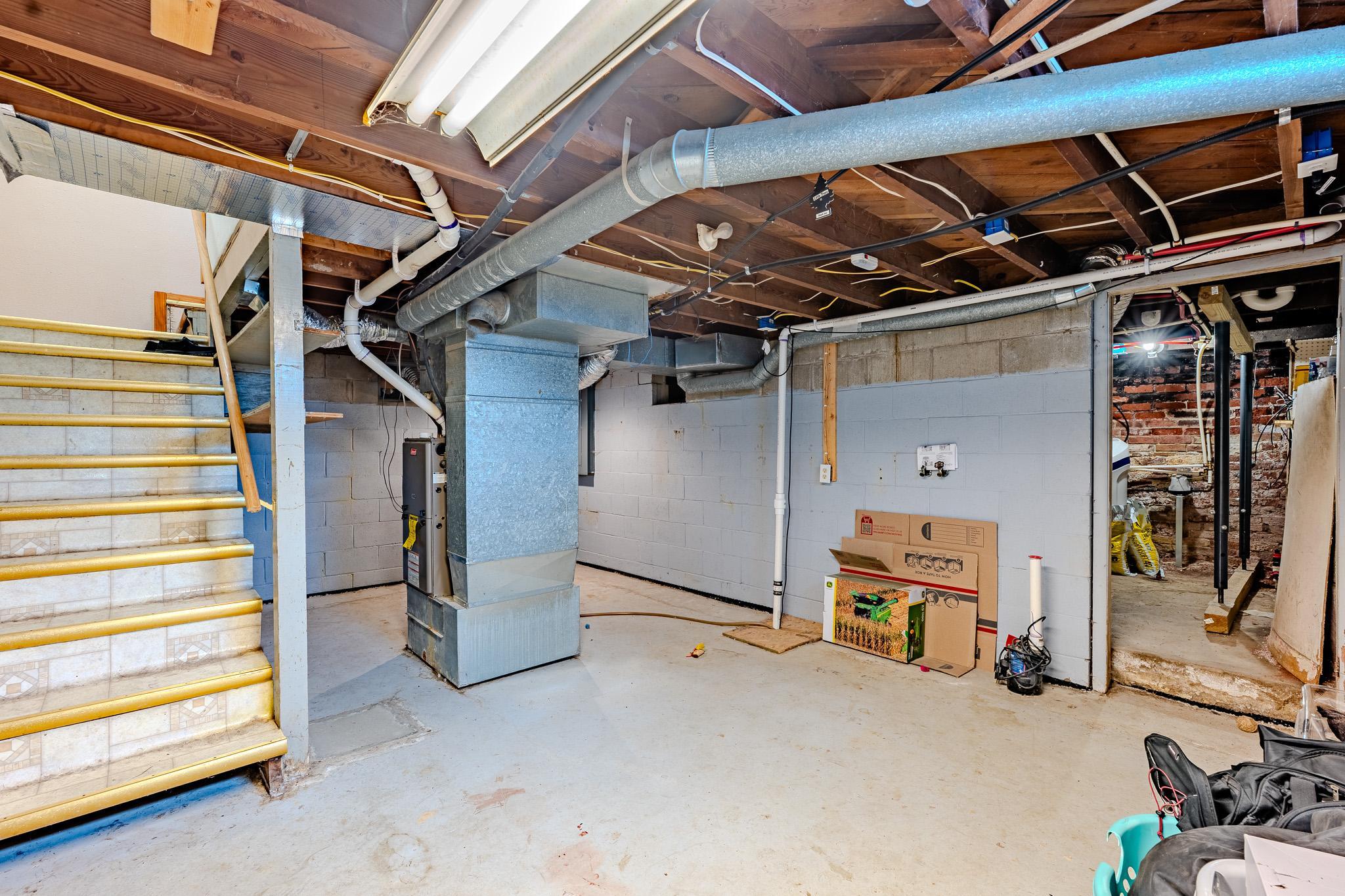 212 3rd Street N Property Photo 17
