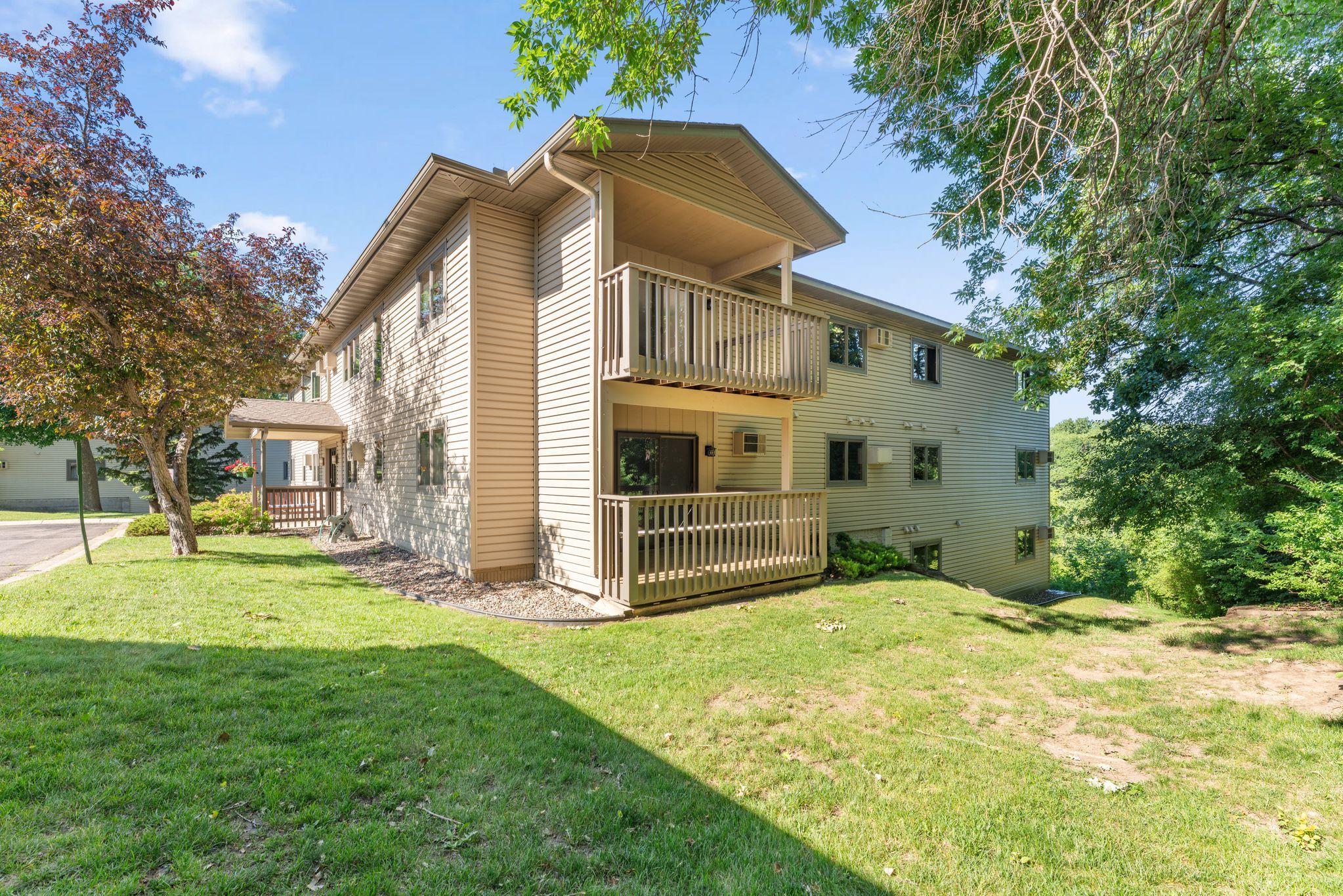 6601 Buckley Circle 105